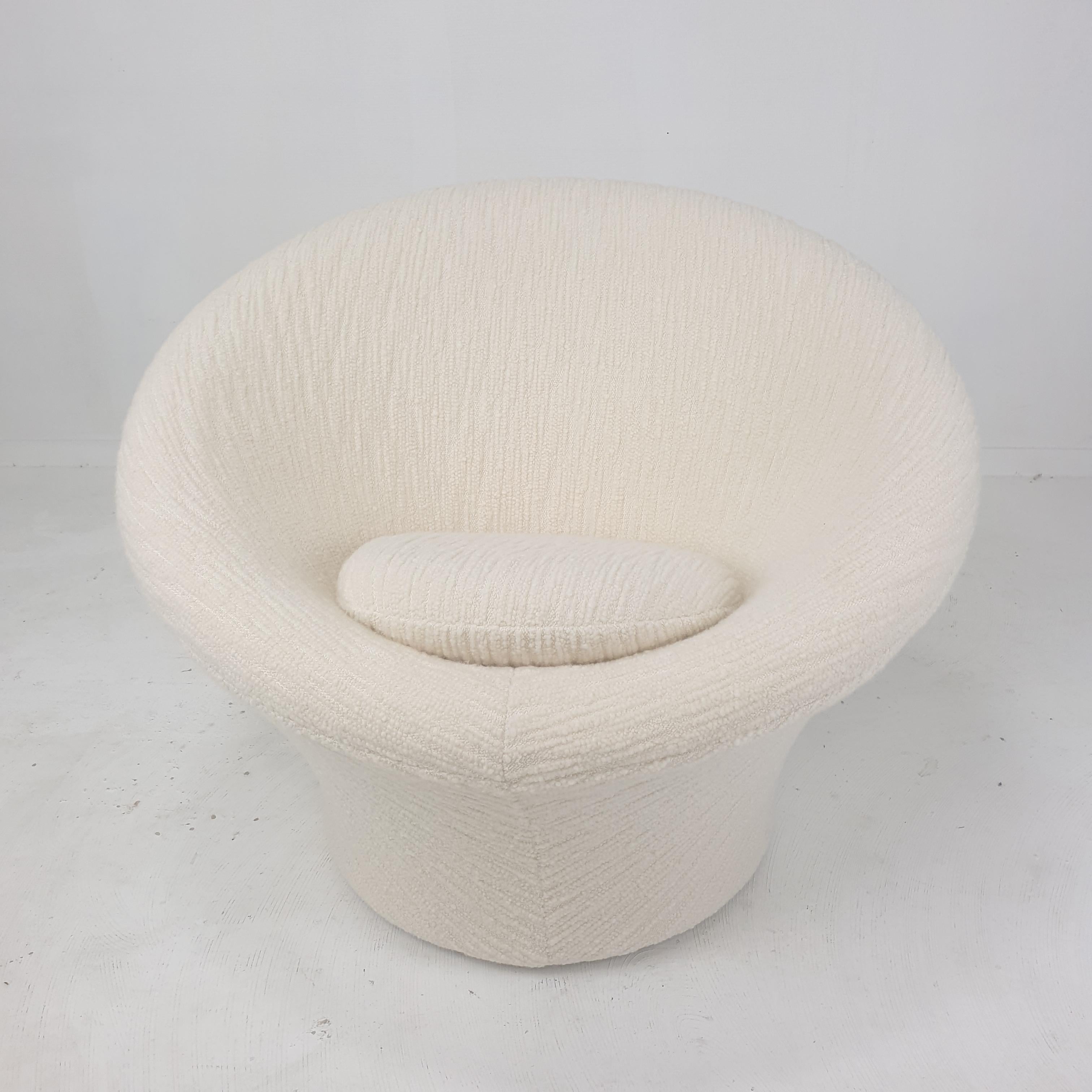 Set of 2 Mushroom Chairs by Pierre Paulin for Artifort For Sale 6