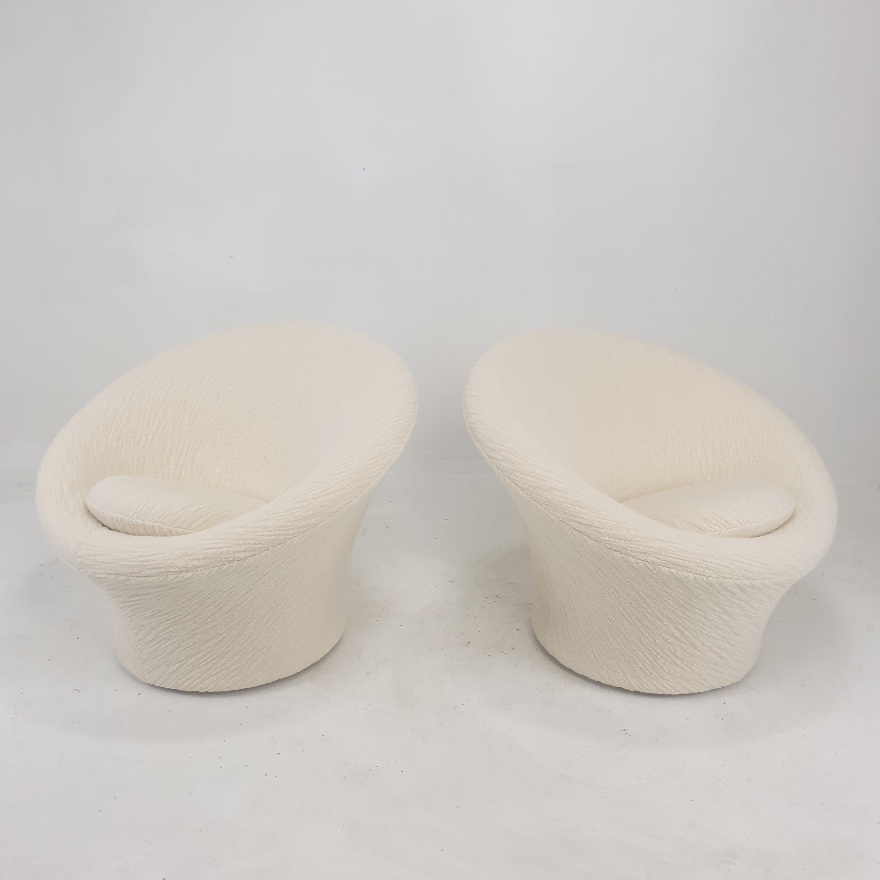 Mid-Century Modern Set of 2 Mushroom Chairs by Pierre Paulin for Artifort For Sale