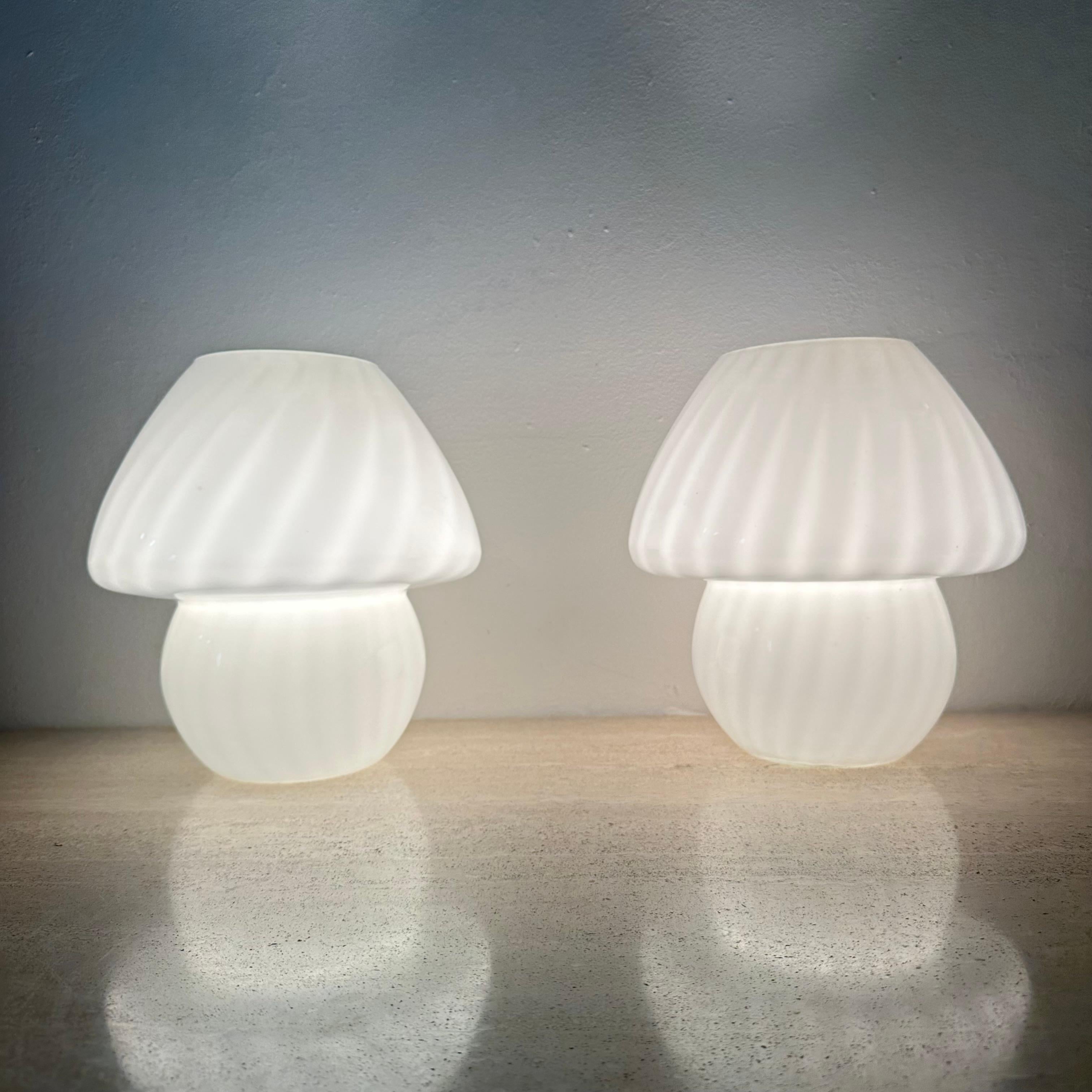 German Set of 2 mushroom swirl table lamp , 1970s For Sale