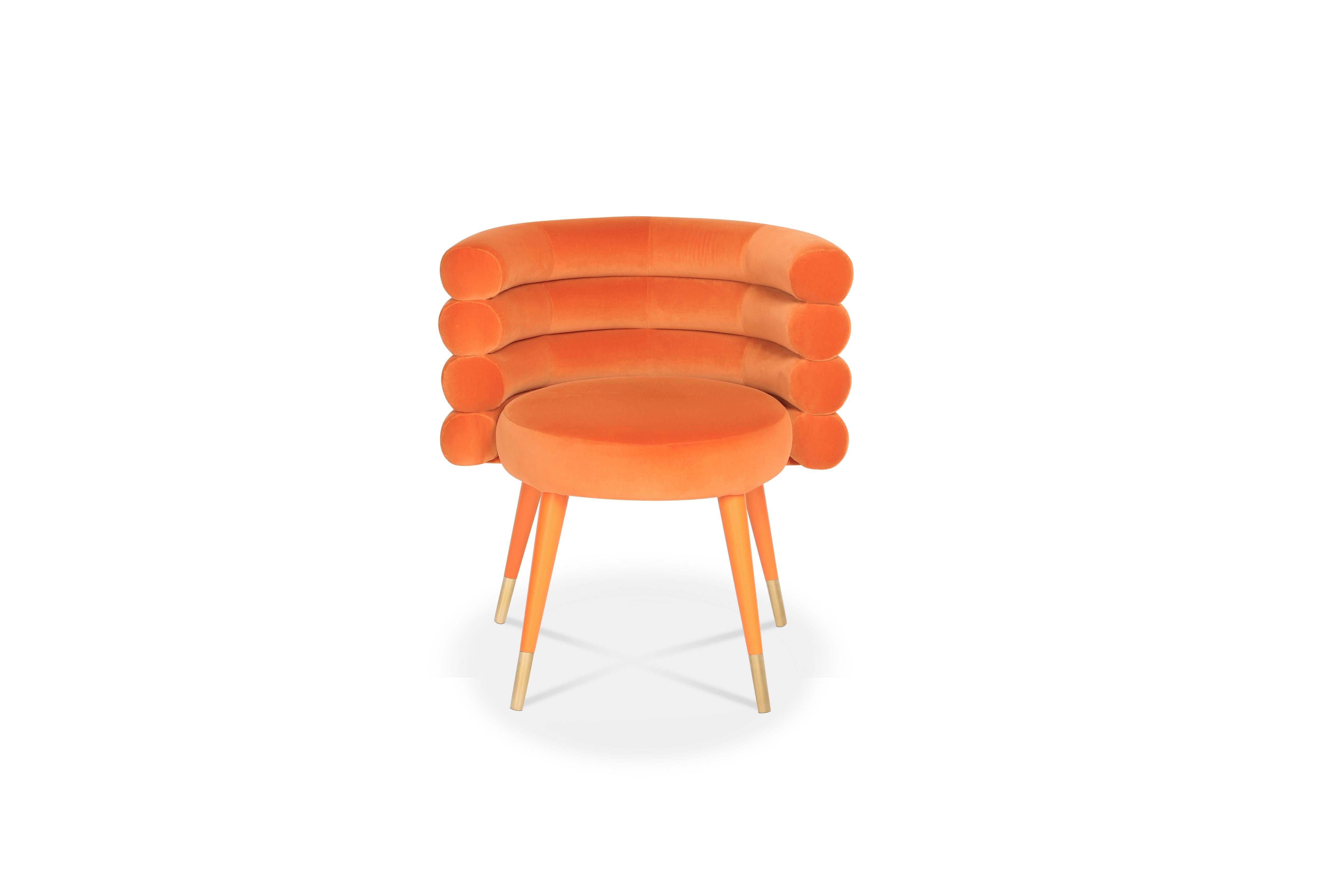Satz von 2 senffarbenen Marshmallow-Esszimmerstühlen, Royal Stranger im Angebot 8
