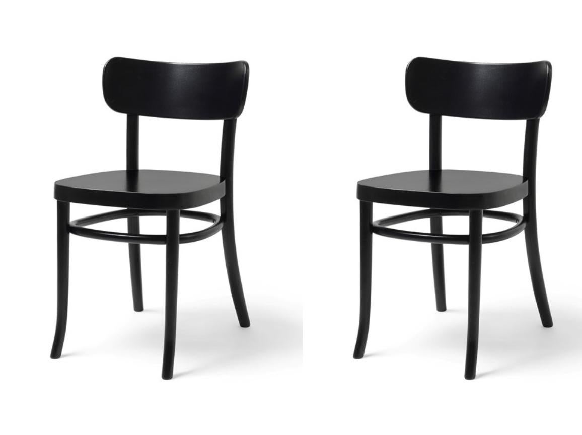 Set of 2 MZO chairs by Mazo Design
Dimensions: W 46 x D 50 x H 75 cm
Materials: Beech.

This iconic chair played a leading role in one of the fairy tales of Danish furniture design. However – more curiously – it is also on display at The Workers