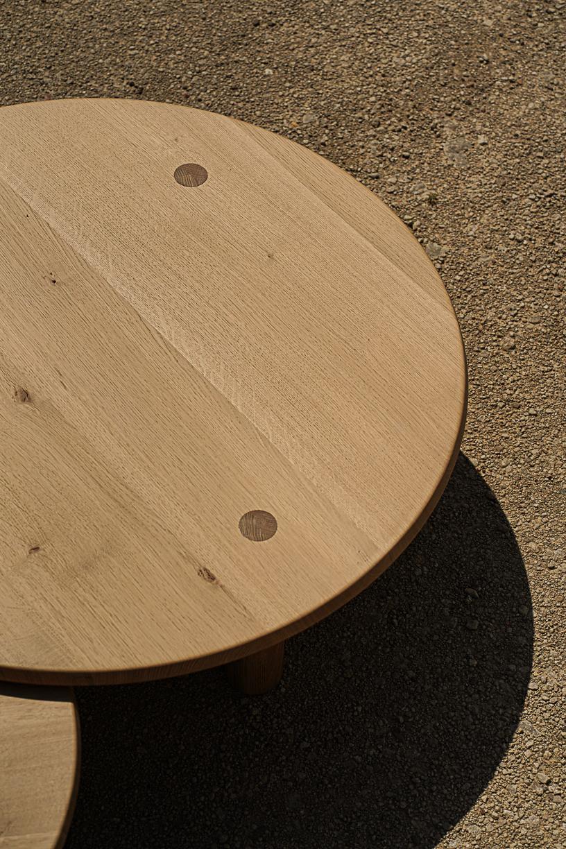 Set of 2 Nahele Varnished Oak Nesting Tables by La Lune For Sale 2