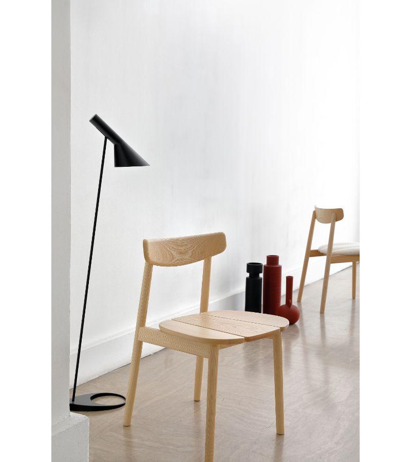 Set of 2 Natural Oak Klee Chairs 1 by Sebastian Herkner For Sale 1