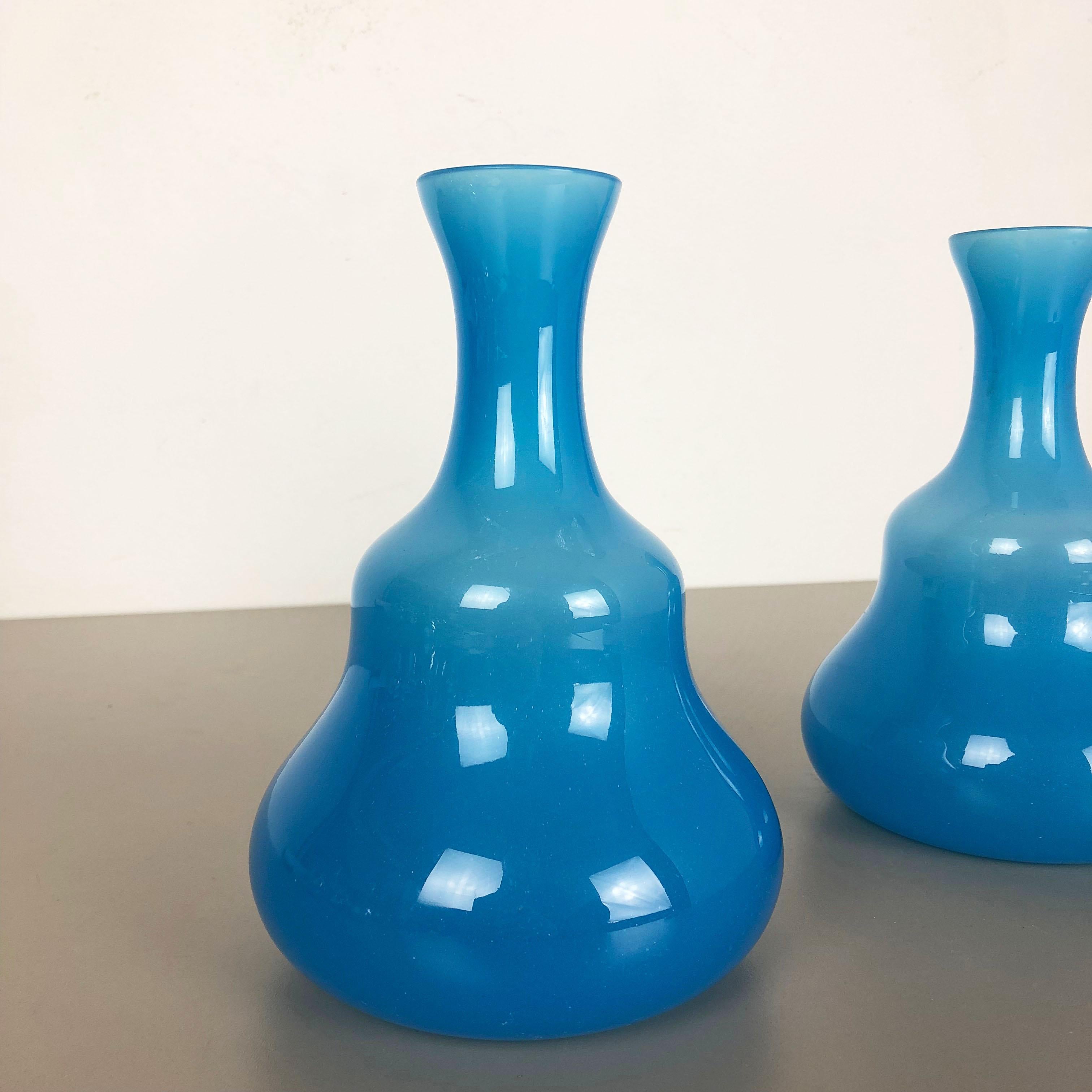 Set of 2 New Old Stock Blue Murano Opaline Glass Vases by Gino Cenedese, 1960s 7