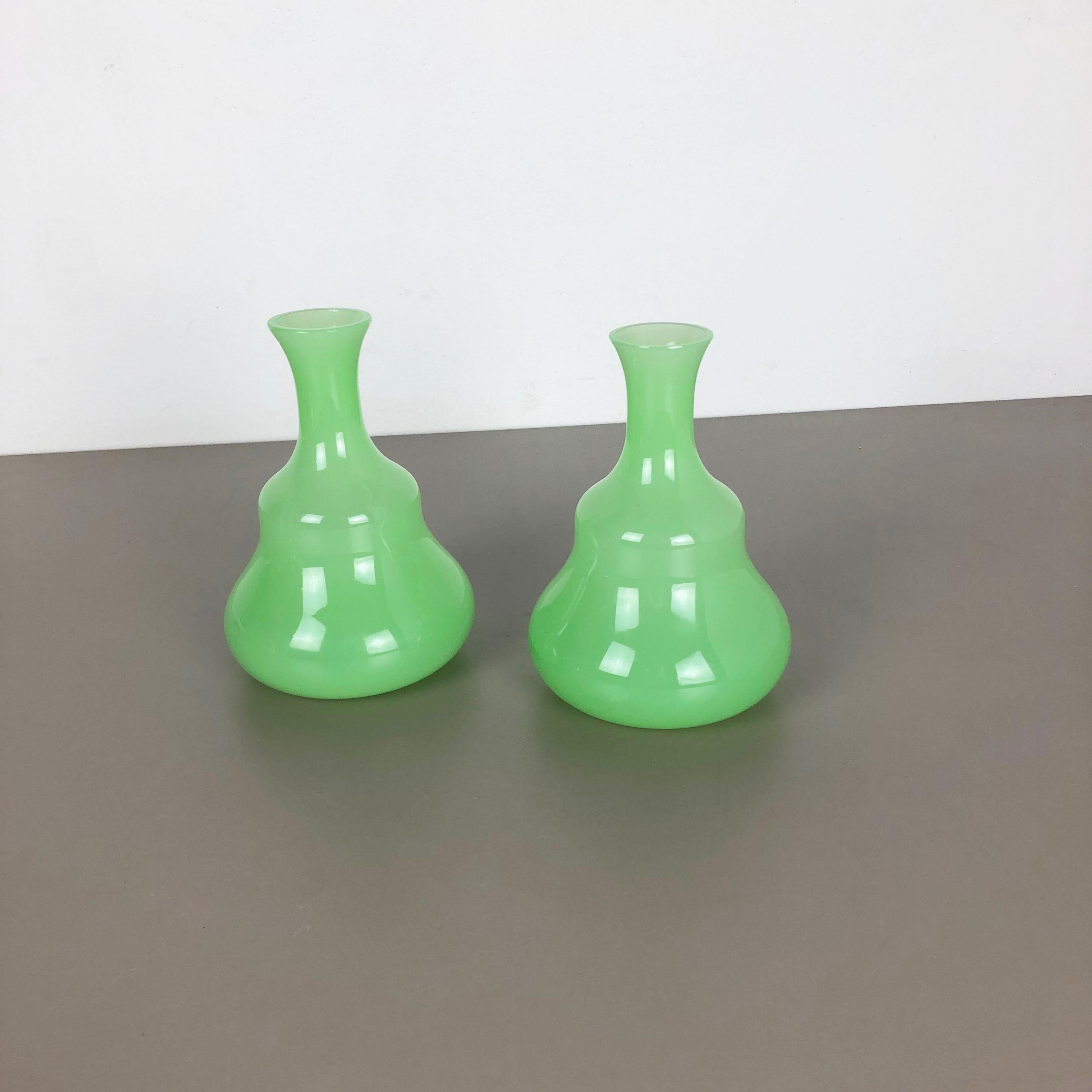 Italian Set of 2 New Old Stock Green Murano Opaline Glass Vases by Gino Cenedese, 1960s