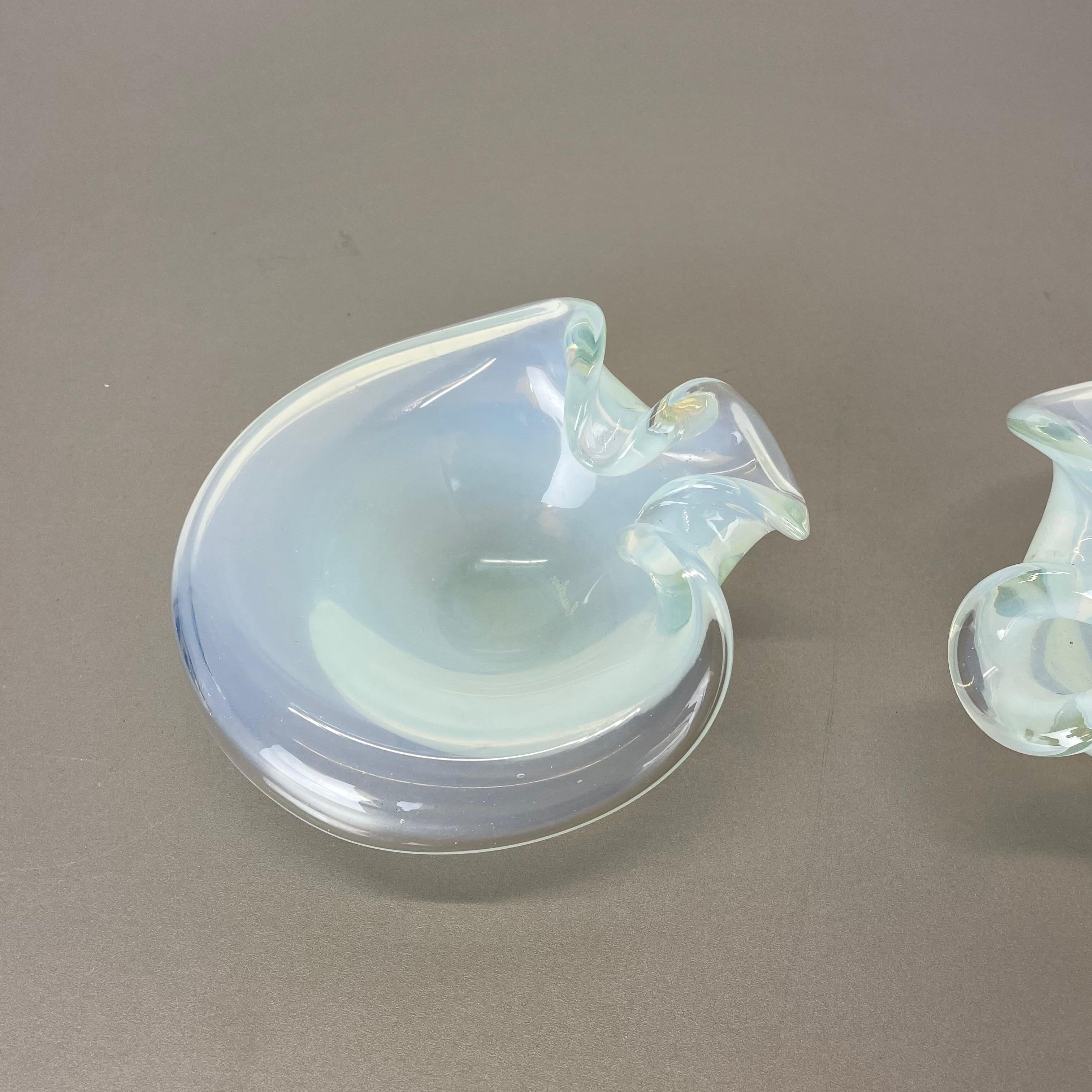 Set of 2 New Old Stock, Murano Glass Shell Bowl by Antonio da Ros Cenedese, 1960 For Sale 4