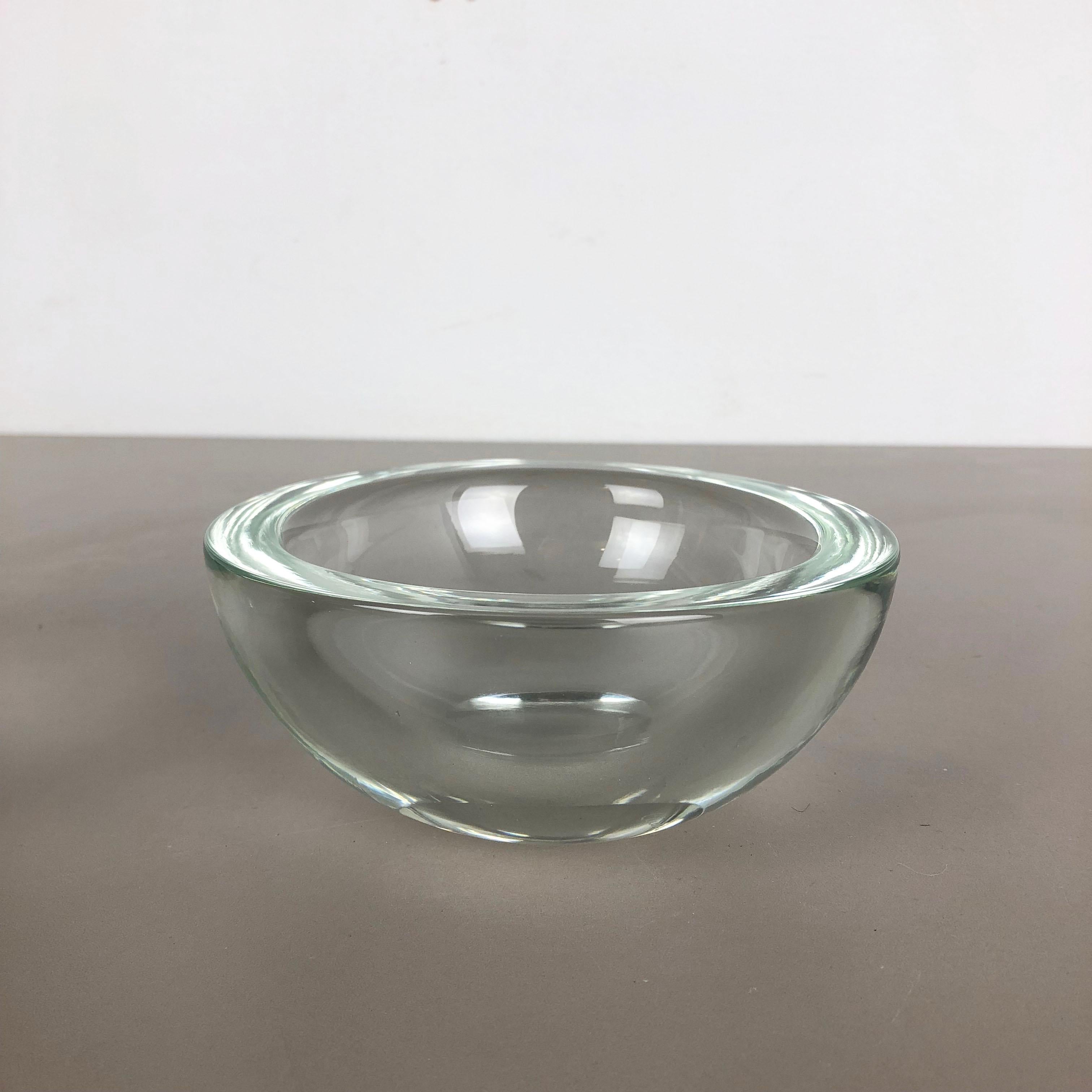 Set of 2 New Old Stock, Murano Heavy Glass Shell Bowl by Cenedese Italy, 1960 For Sale 4