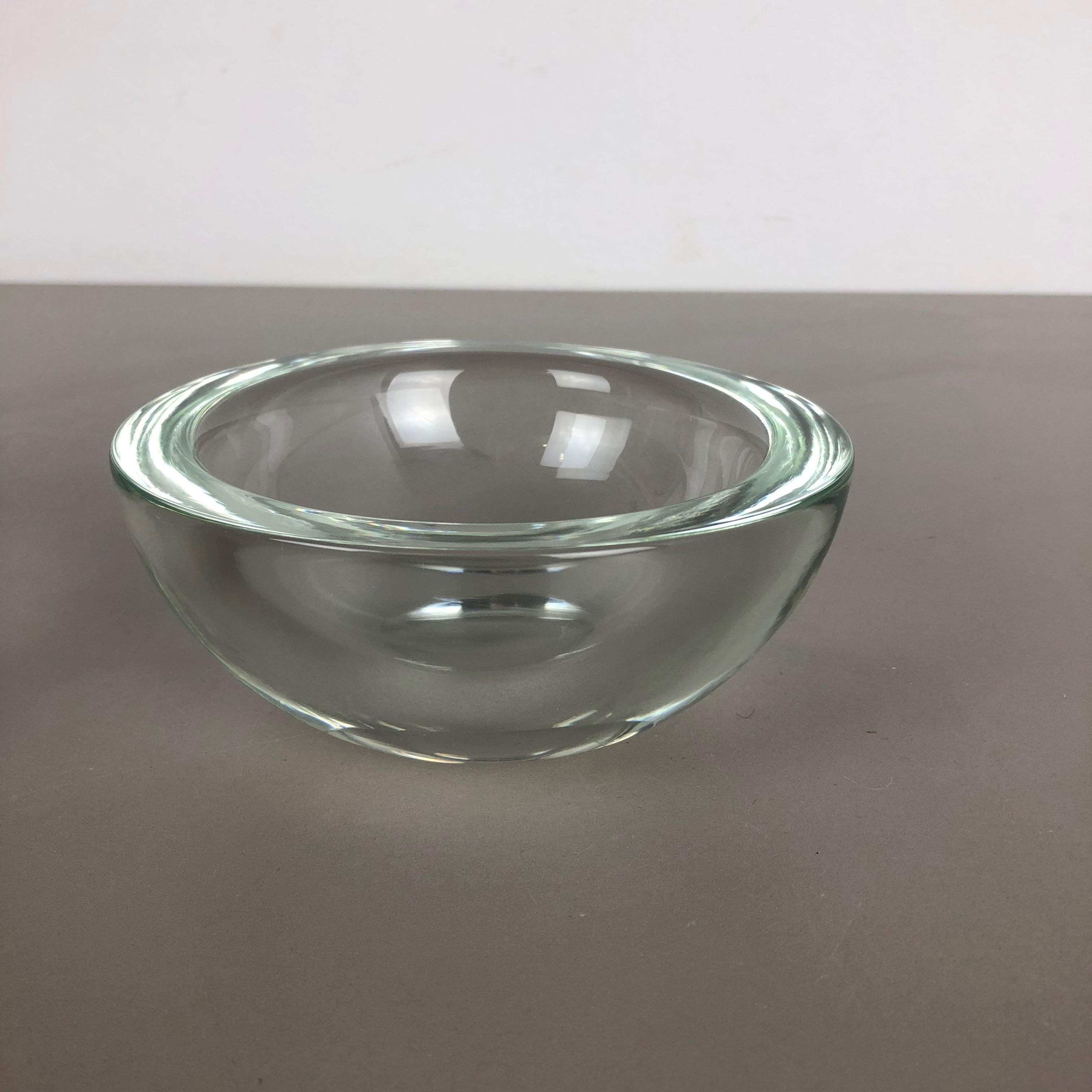 Set of 2 New Old Stock, Murano Heavy Glass Shell Bowl by Cenedese Italy, 1960 For Sale 7