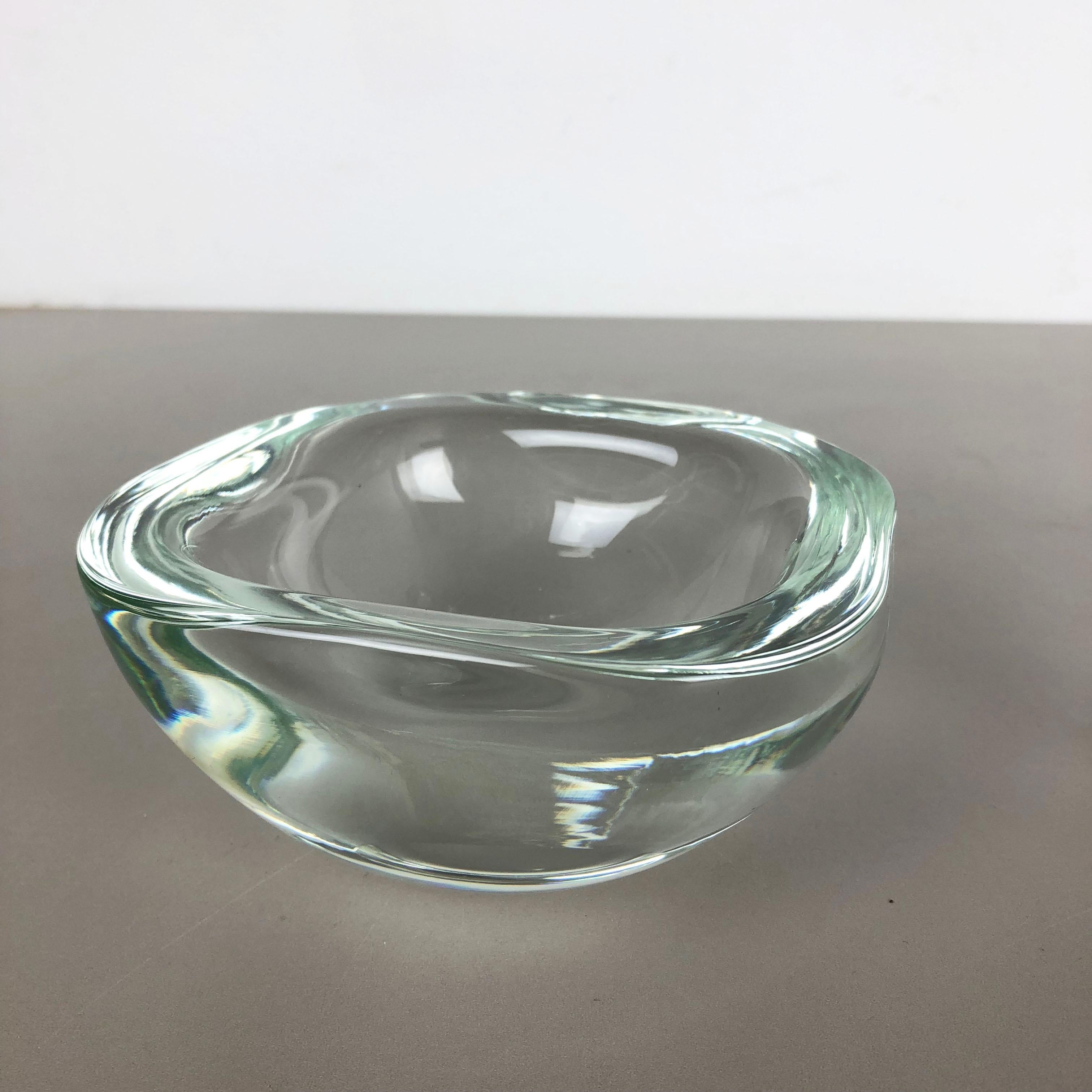 Italian Set of 2 New Old Stock, Murano Heavy Glass Shell Bowl by Cenedese Italy, 1960 For Sale