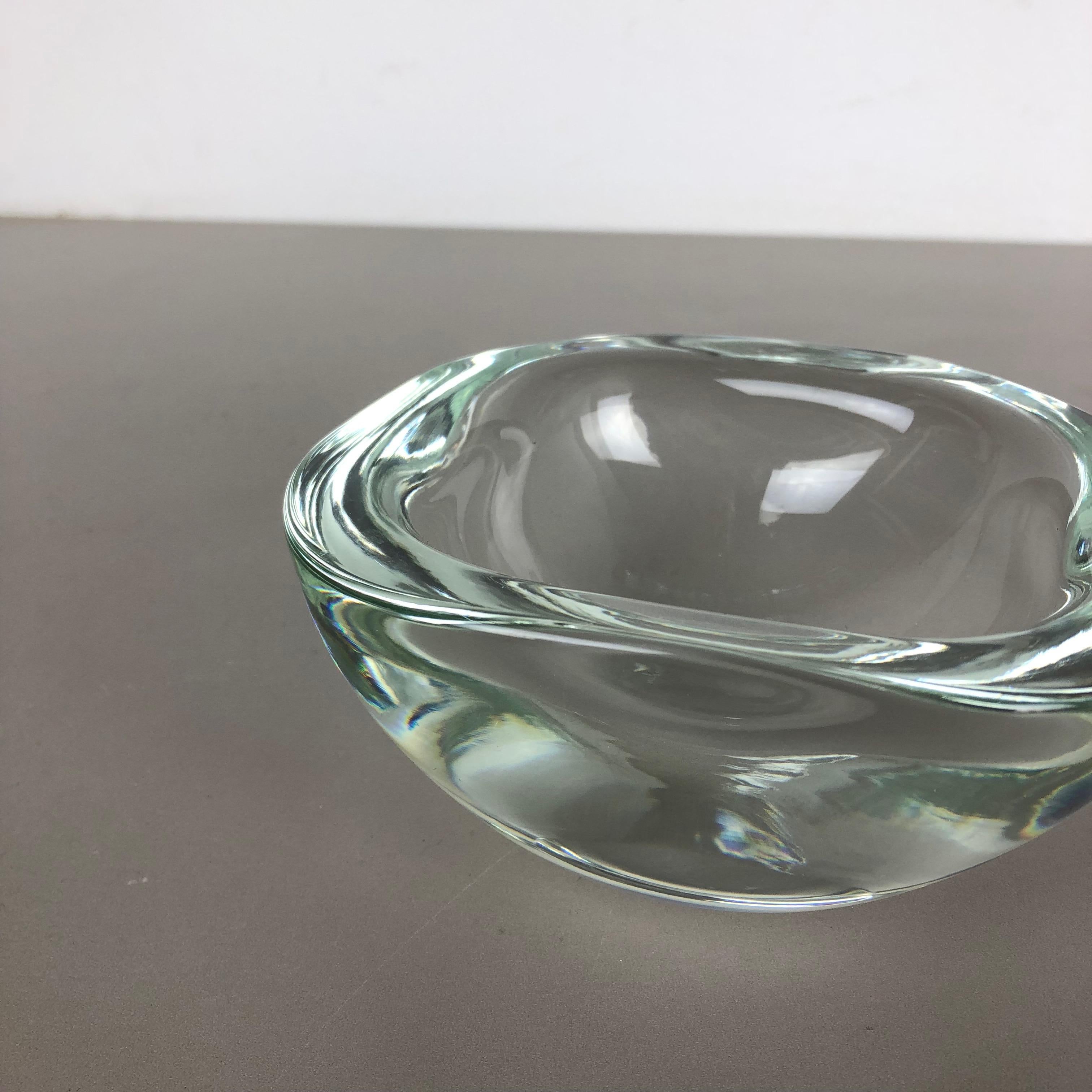 Set of 2 New Old Stock, Murano Heavy Glass Shell Bowl by Cenedese Italy, 1960 For Sale 1