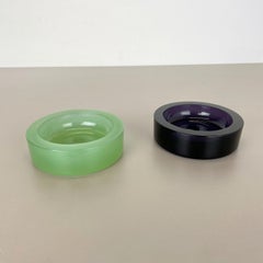 Set of 2 New Old Stock Murano Opaline Glass Shell Bowl by Cenedese, 1960s