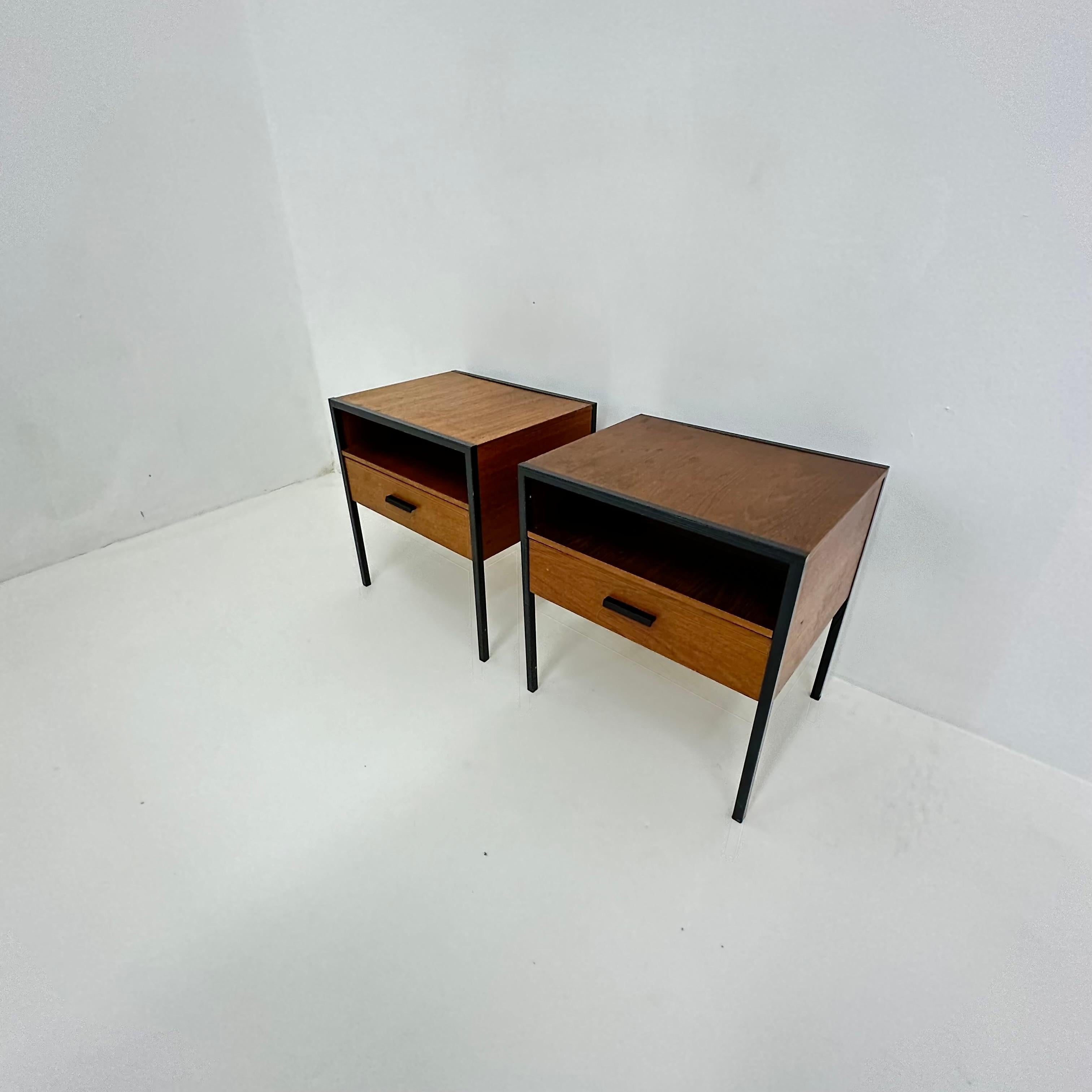 Milieu du XXe siècle Ensemble de 2 tables de nuit par André Cordemeyer pour Auping , 1960's