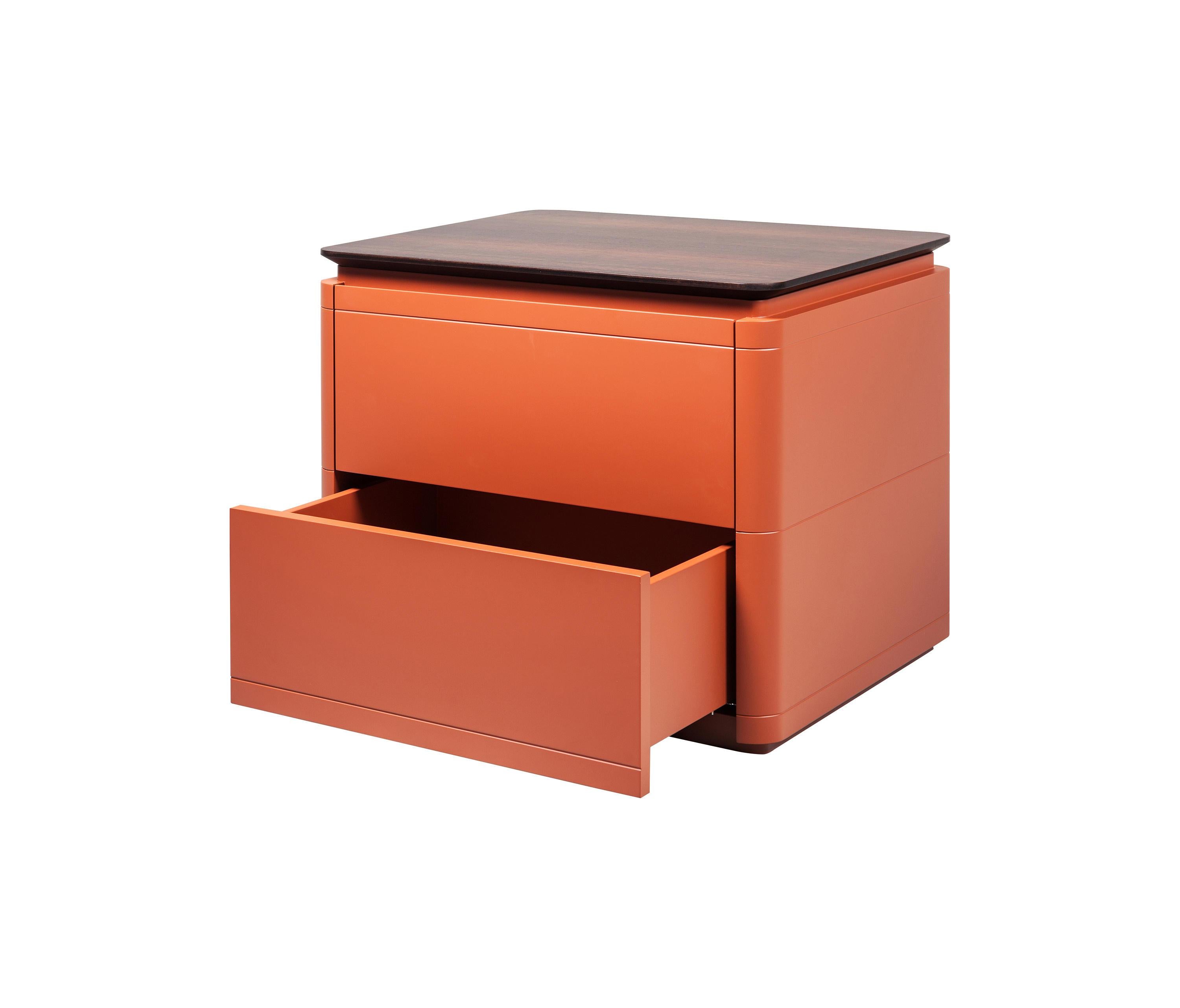 Set Of 2 Nightstands In Dark Blue Lacquer with White Ceramic Top For Sale 2
