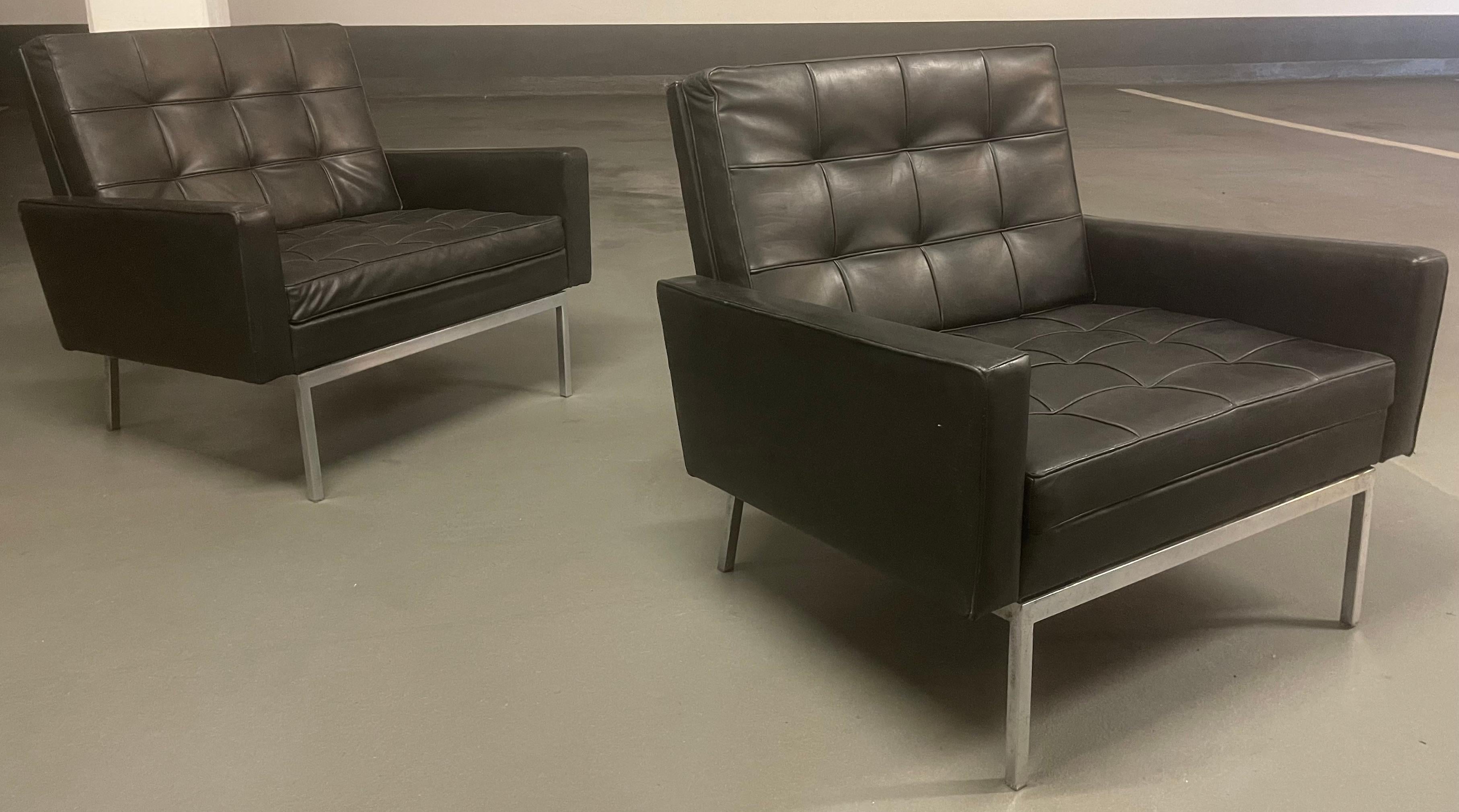 set of 2 no. 65a lounge chairs by knoll international 11
