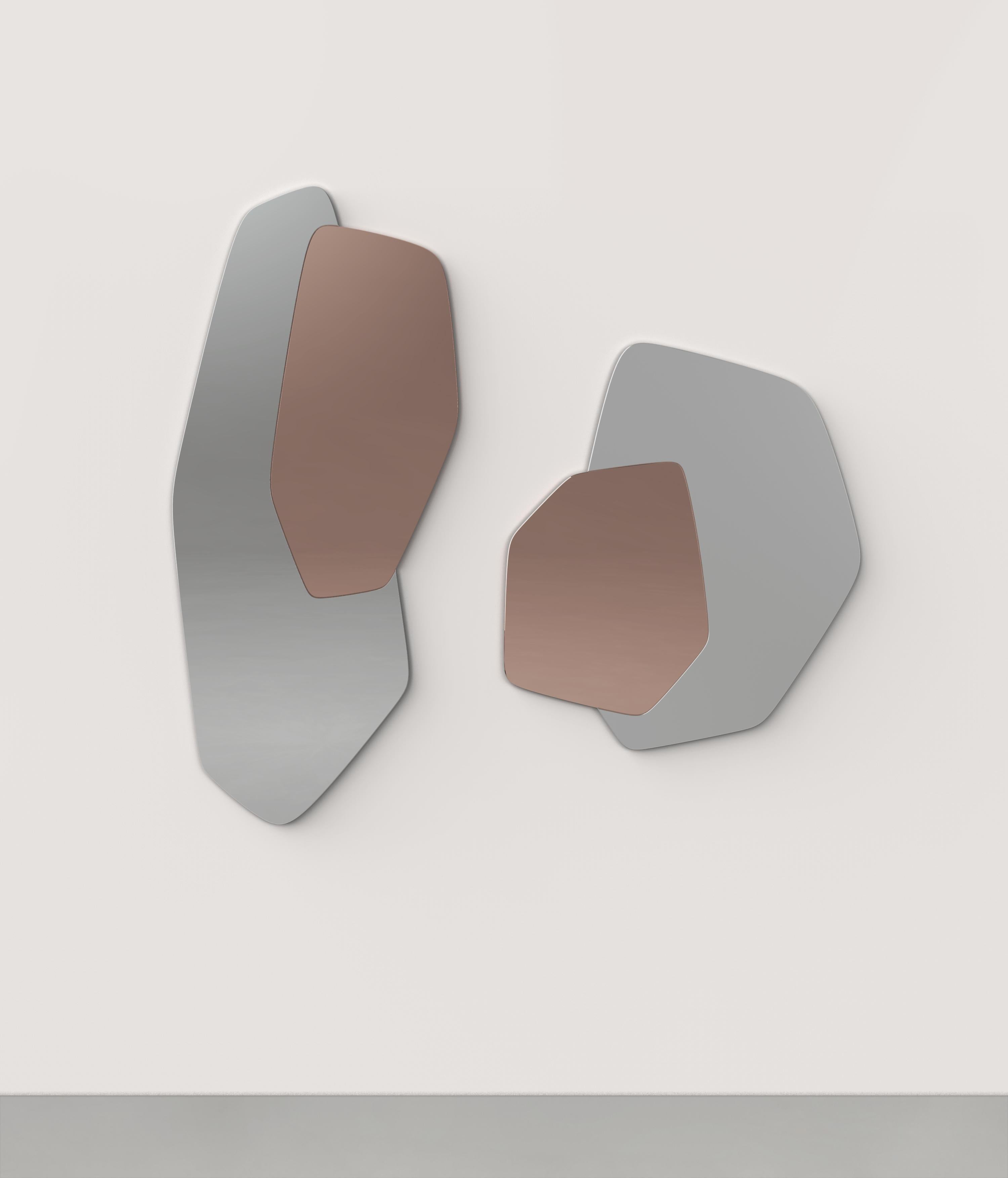 Set of 2 Nori V1 and V2 wall mirrors by Edizione Limitata
Limited Edition of 1000 pieces. Signed and numbered.
Dimensions: D 56 x W 0.5 x H 124 cm // D 70 x W 0.5 x H 79 cm.
Materials: classic finish mirror+ copper finish mirror// classic finish