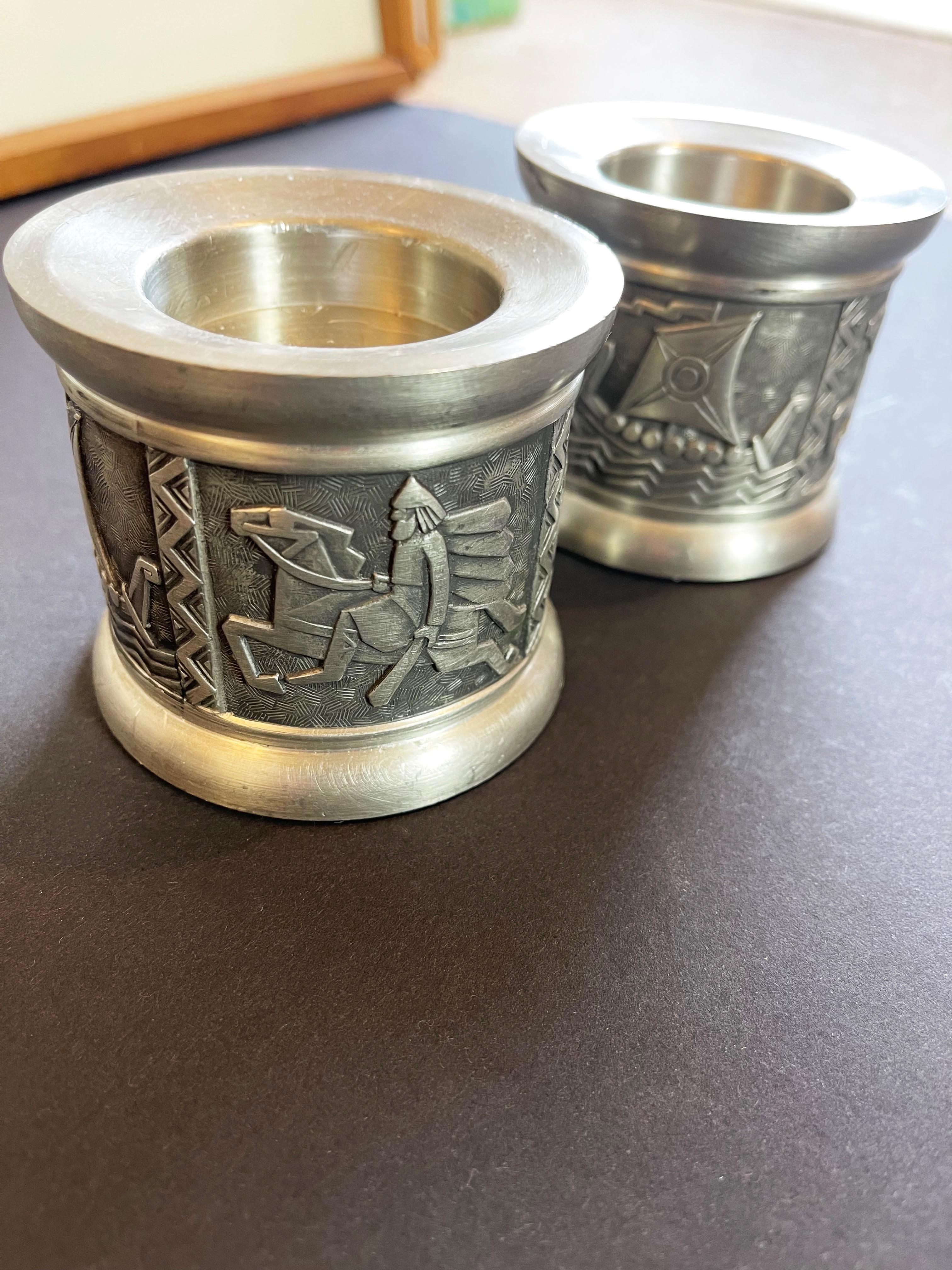 Set of 2 Norwegian Candle Holders by Mastad Pewter, Mid Century Vikings Relief In Good Condition For Sale In Andernach, DE