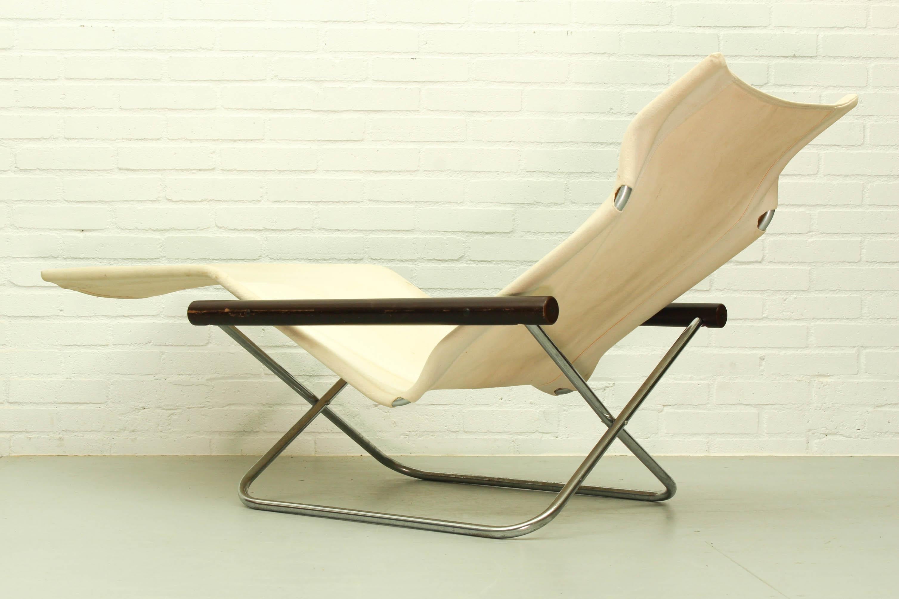 20th Century Set of 2 NY Chaise Lounge 'foldable!' by Takeshi Nii, Japan, 1950s
