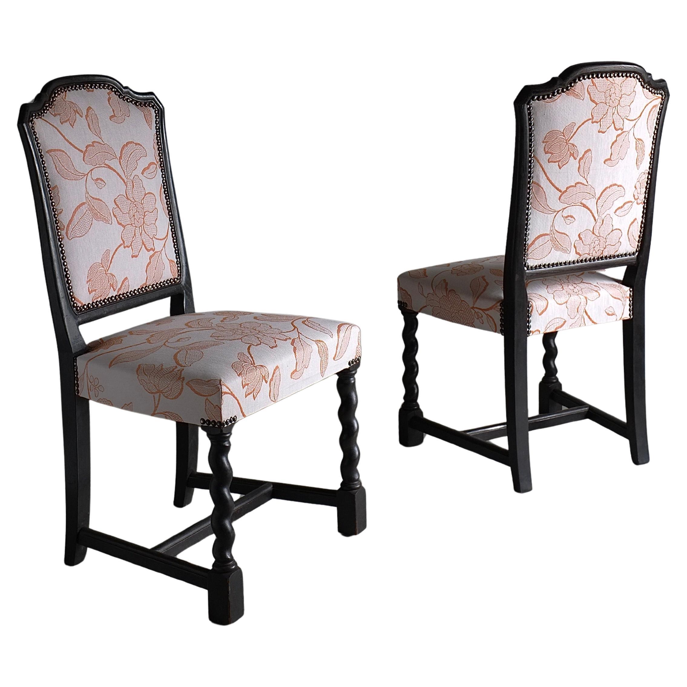 Set of 2 Oak Chairs, Barley Twist Legs, Sweden, 1920s