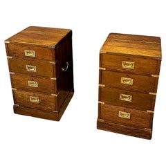 Set of 2 oak nightstands