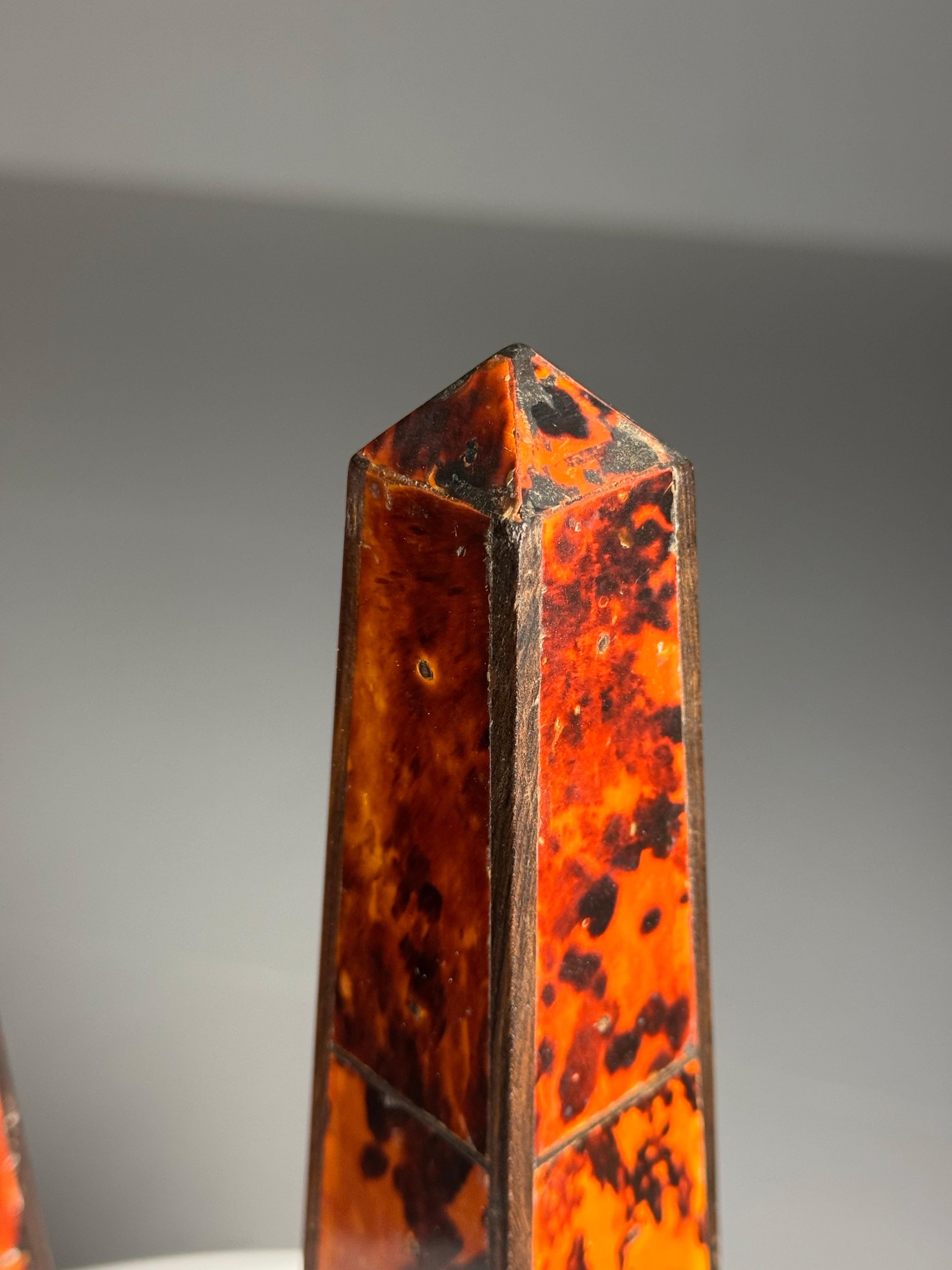 Tortoise Shell Set of 2 Obelisks 1930-1940 For Sale