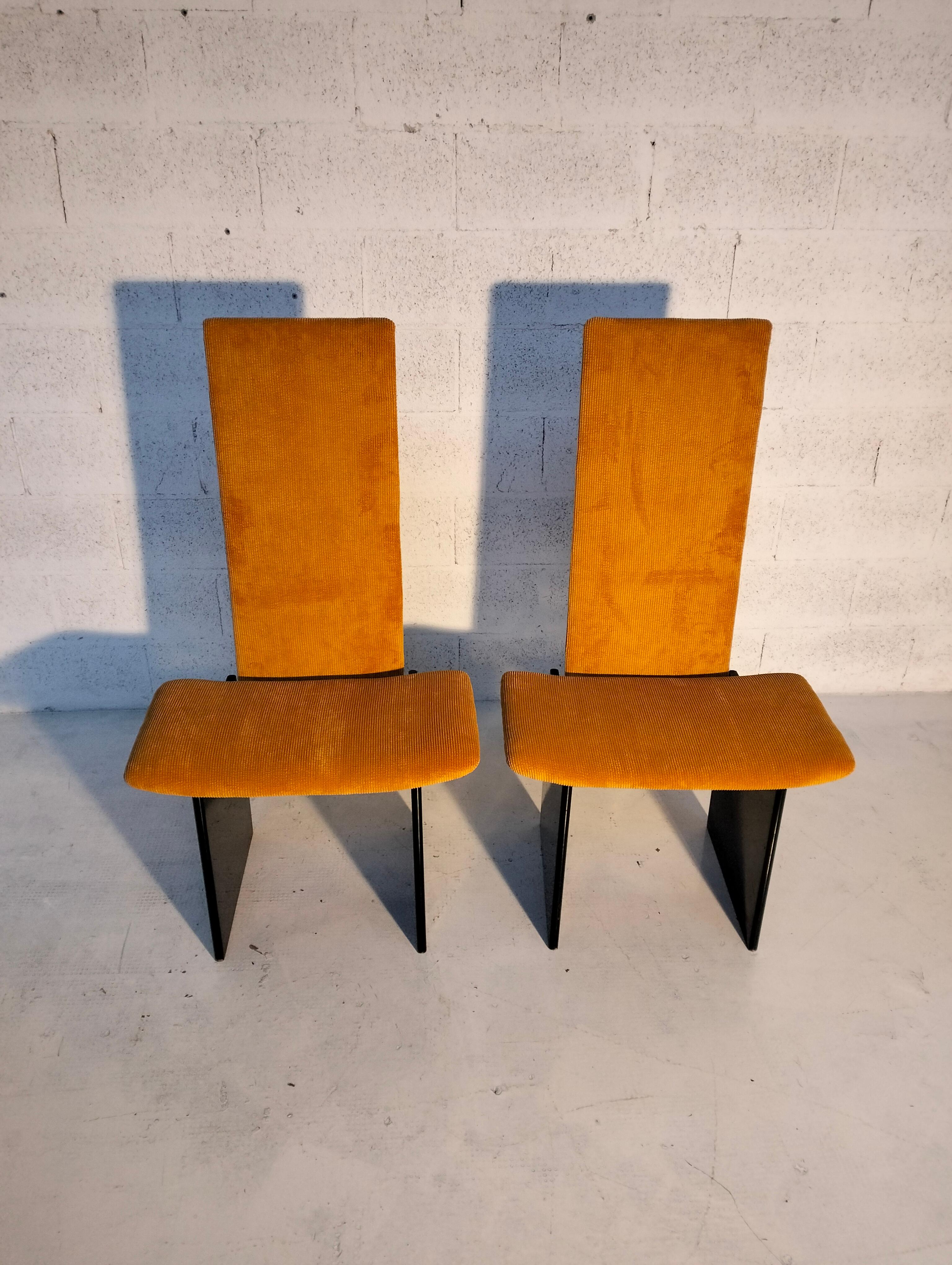 Set of 2 ocra yellow chairs Rennie mod. by K. Takahama for S. Gavina 70's, Italy 1