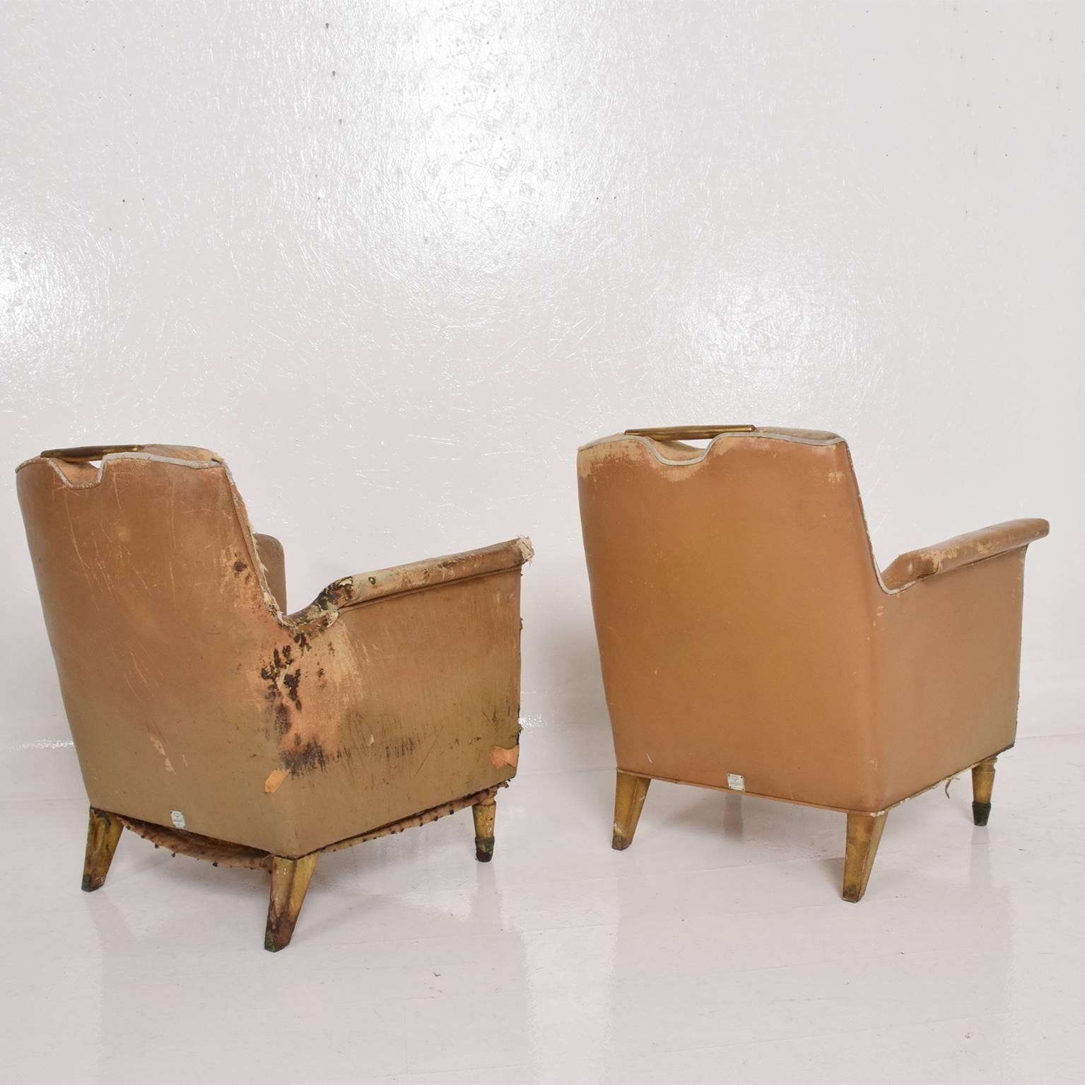 Mid-20th Century Set of Two Octavio Vidales Distressed Leather Chairs for Muebles Johrvy