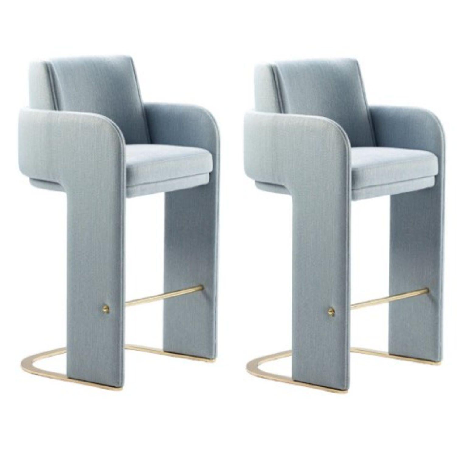 Odisseia bar chair by DooqSet of 2 Odisseia Bar Chairs by Dooq
Dimensions: W 56 x D 57 x H 105.5 cm
Materials: Polished brass, copper or nickel, or satin brass, leather or fabric

Odisseia chair embodies the aesthetic spirit of the space age, a