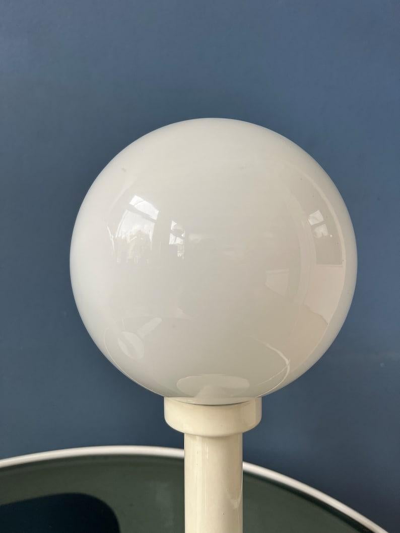 Set of 2 of White Space Age Opaline Glass Table Lamps, 1970s For Sale 6