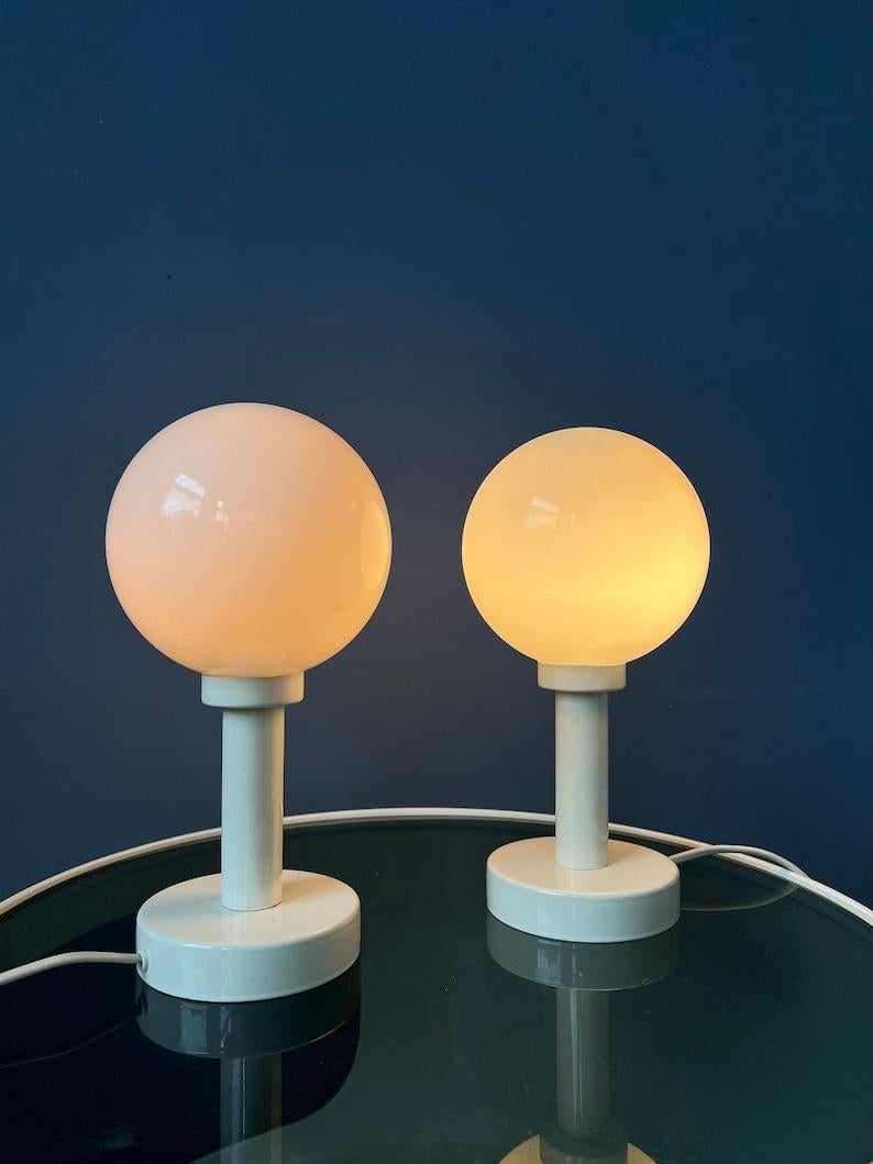 20th Century Set of 2 of White Space Age Opaline Glass Table Lamps, 1970s For Sale