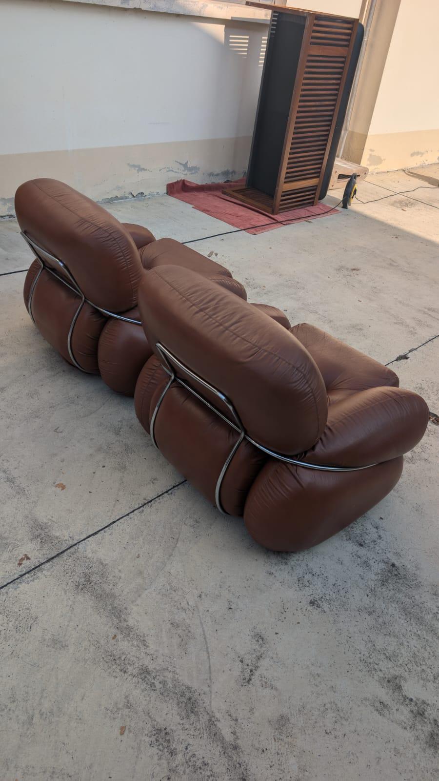 Métal Ensemble de 2 fauteuils Okay par Adriano Piazzesi, années 70 en vente