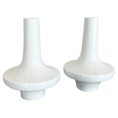Ensemble de 2 vases en porcelaine biscuit Op Art Ufo d'Edelstein, Bavière, Allemagne, 1970