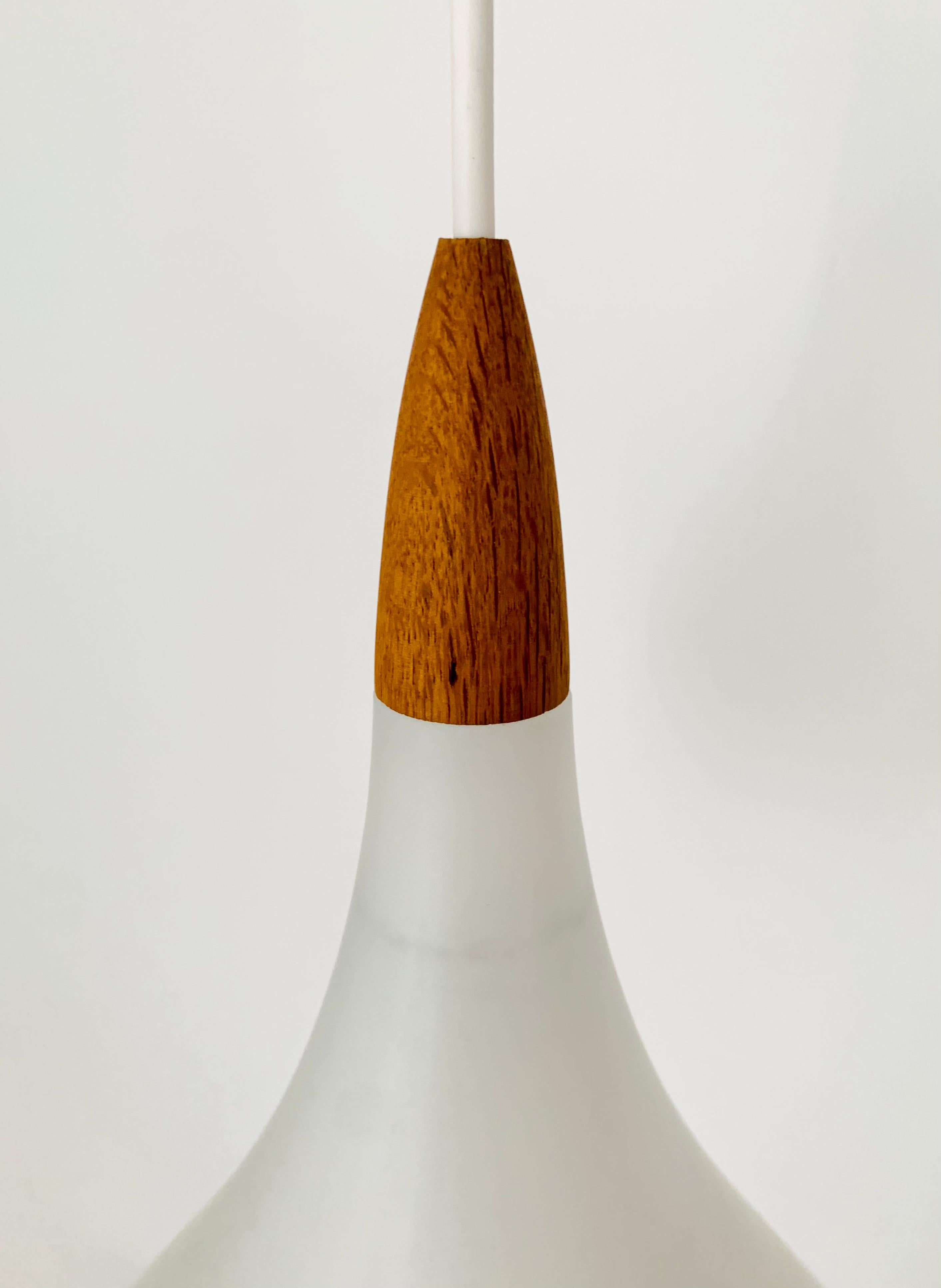 Oak Set of 2 Opaline Pendant Lamps by Uno and Östen Krist For Sale