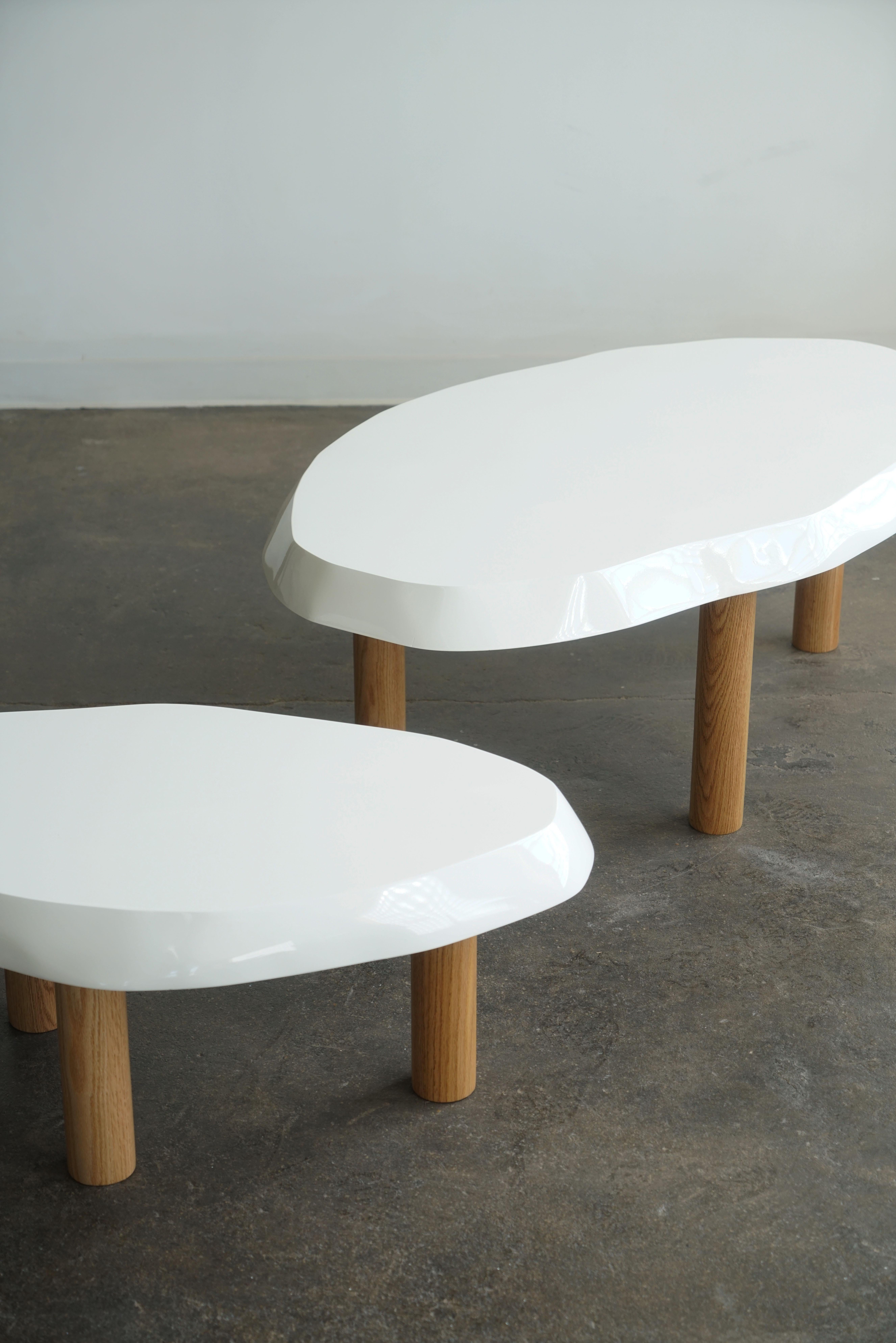 Lacquer Set of 2 organic shaped modern nesting coffee tables by Last Workshop lacquered  For Sale
