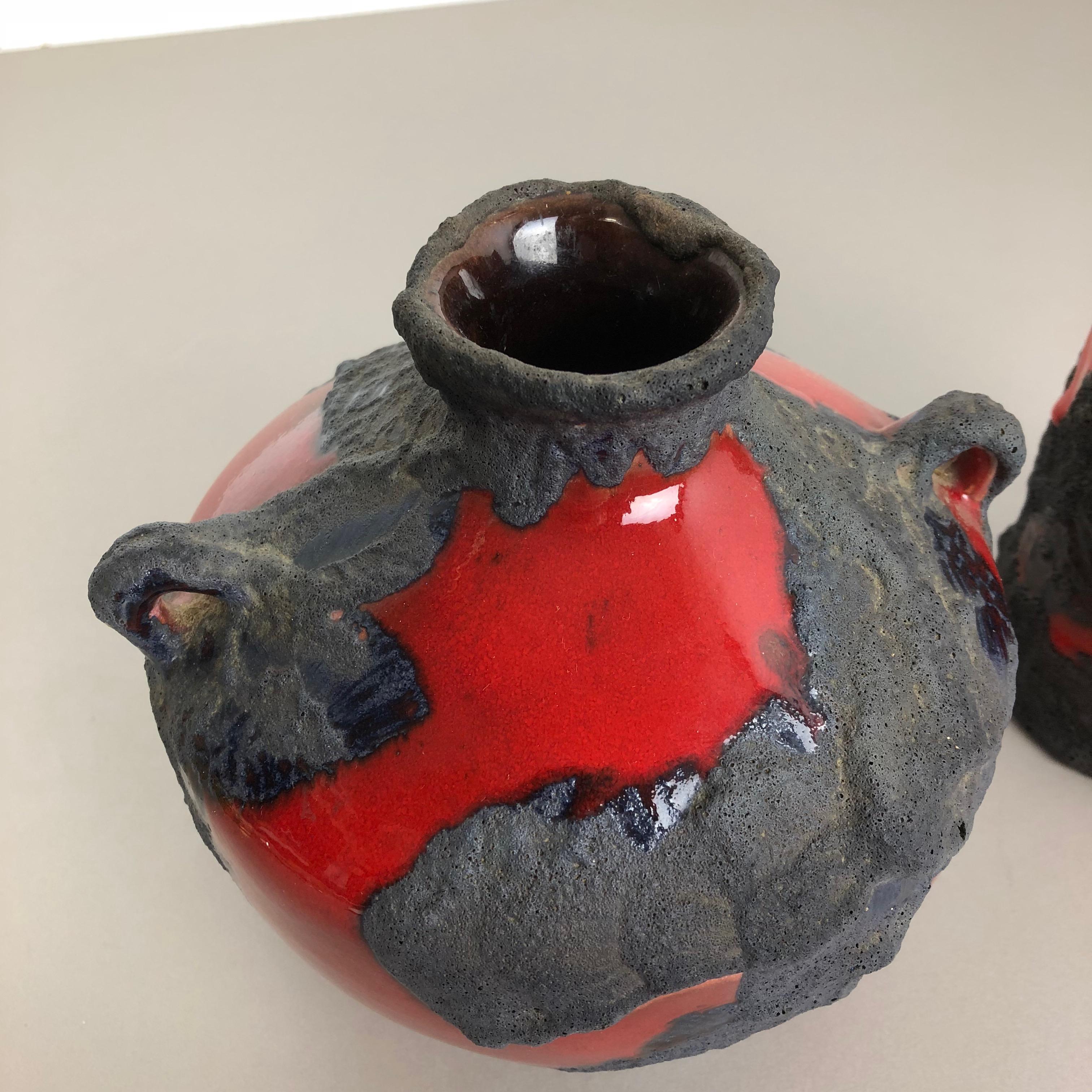 Juego de 2 jarrones de cerámica Studio Pottery originales de 1970 de Marei Ceramics, Alemania Cerámico en venta