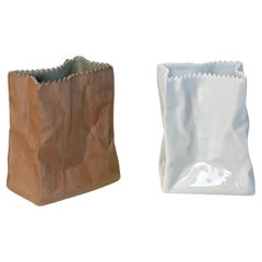 Lot de 2 Vases originaux 1977 Tapio Wirkkala ''Paper Bag'' Brown White, Rosenthal