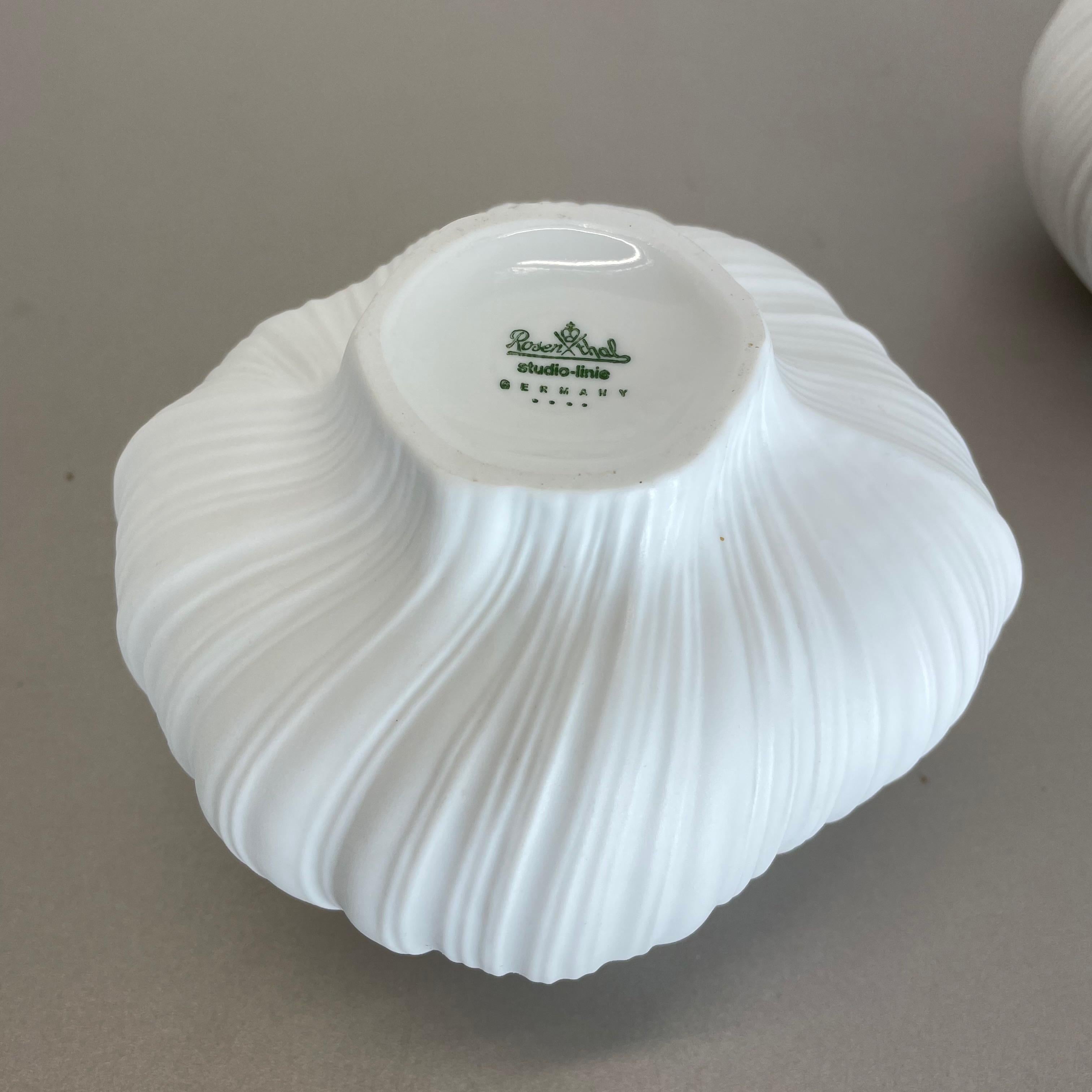 Set of 2 Original 70s Op Art Vase by Martin Freyer for Rosenthal, Germany 1970s 9