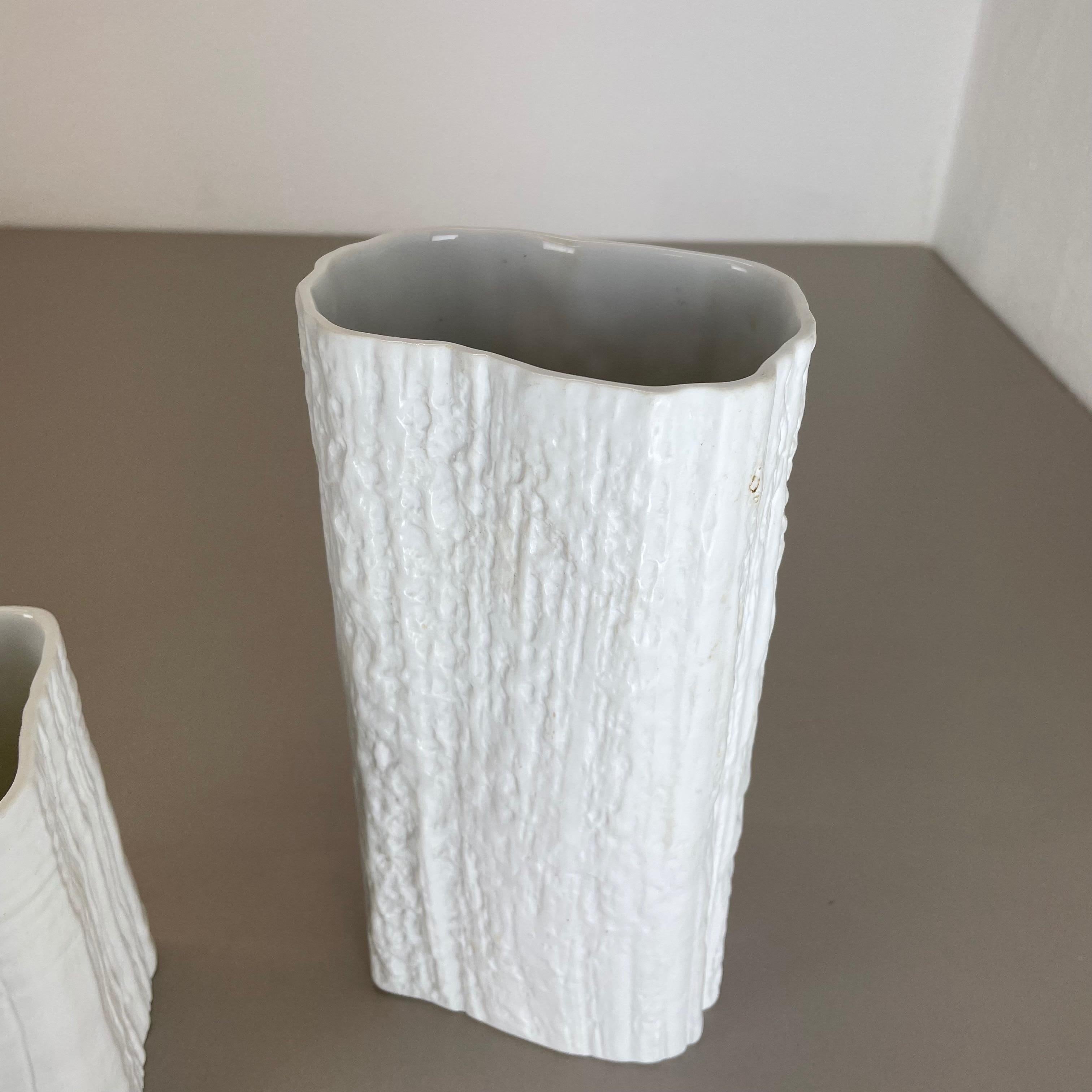 Set di 2 vasi Op Art originali degli anni '70 di Martin Freyer per Rosenthal, Germania, anni '70 in vendita 11