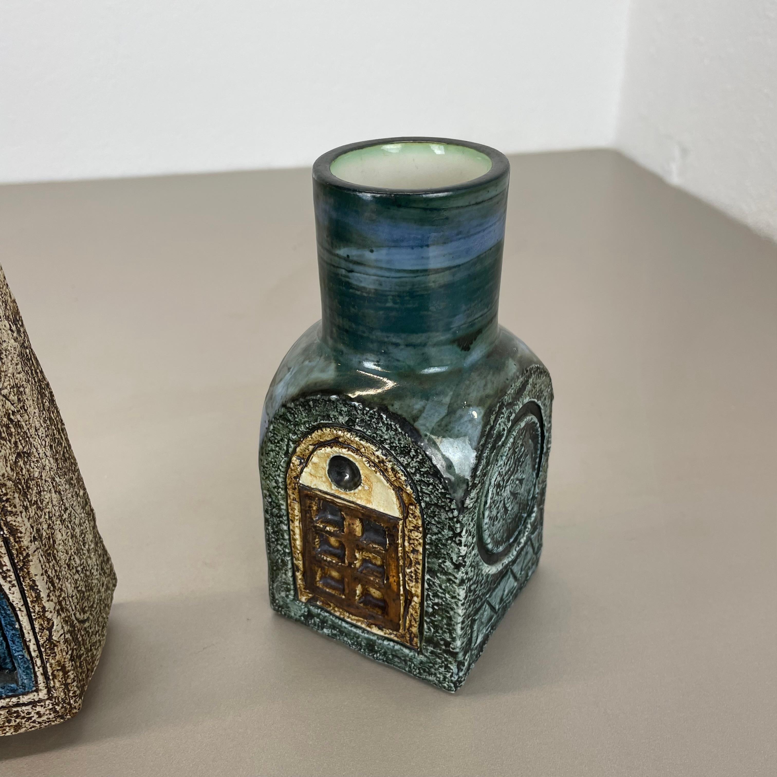 Set di 2 vasi originali Brutalist Op Art di TROIKA POTTERY, Inghilterra, anni '70 in vendita 5