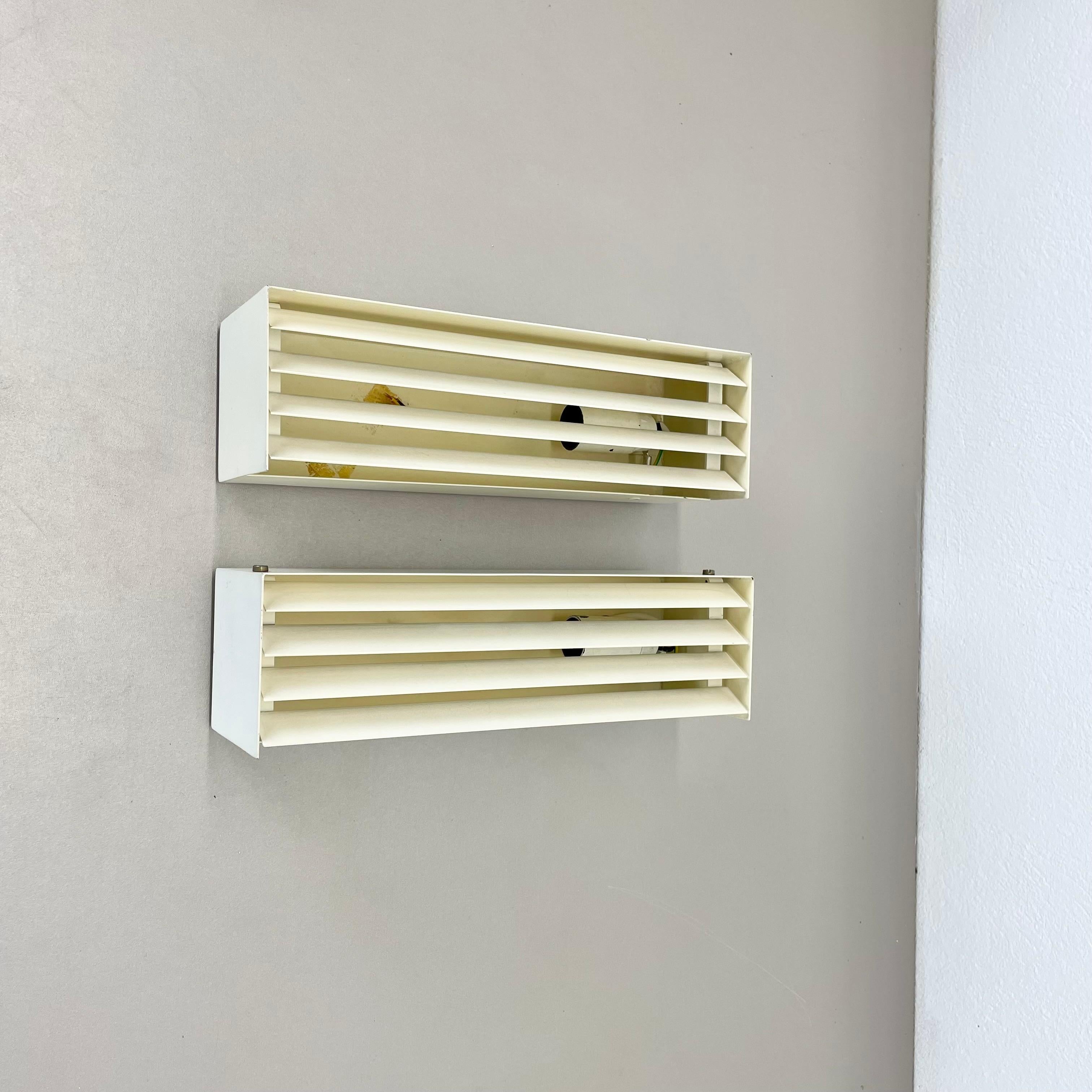 2er-Set Charlotte Perriand LES ARCS Stil Wandleuchten von COSACK, Deutschland 1970er (Moderne der Mitte des Jahrhunderts) im Angebot