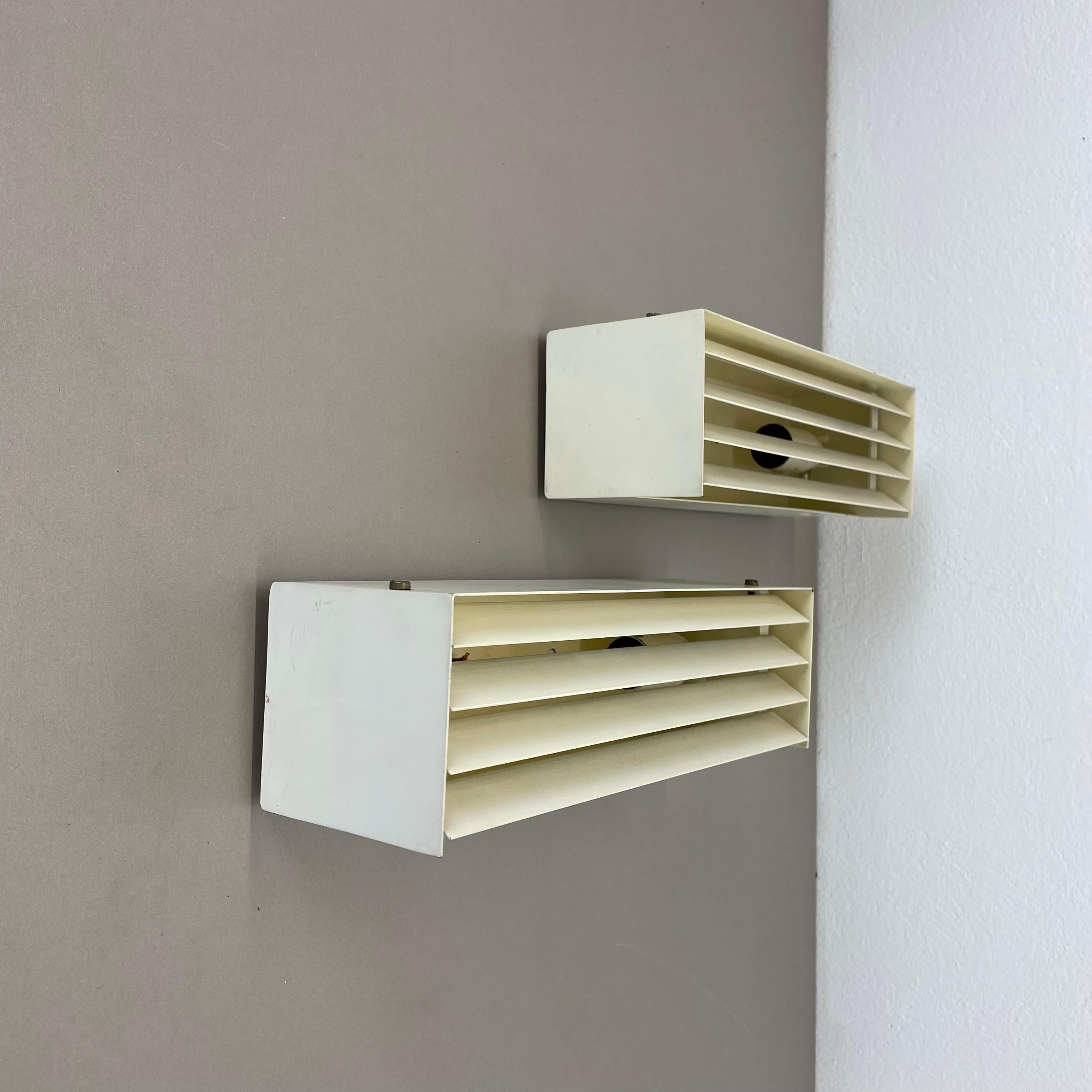 2er-Set Charlotte Perriand LES ARCS Stil Wandleuchten von COSACK, Deutschland 1970er (Ende des 20. Jahrhunderts) im Angebot
