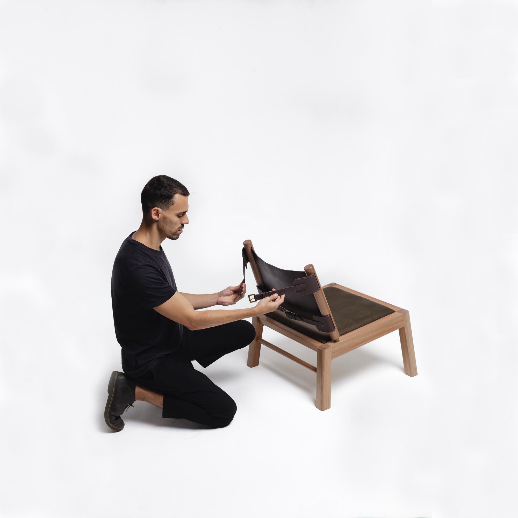 XXIe siècle et contemporain Lot de 2 chaises longues Oulipo, fauteuils en cuir Handcraft Contemporary  en vente