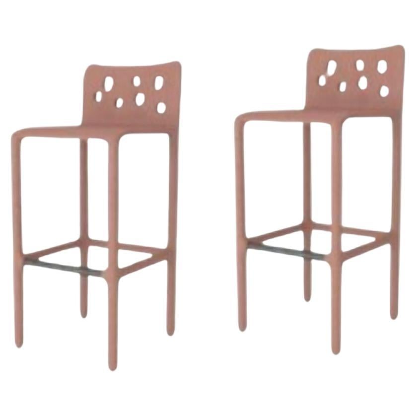 Lot de 2 chaises d'extérieur sculptées contemporaines colorées par Faina