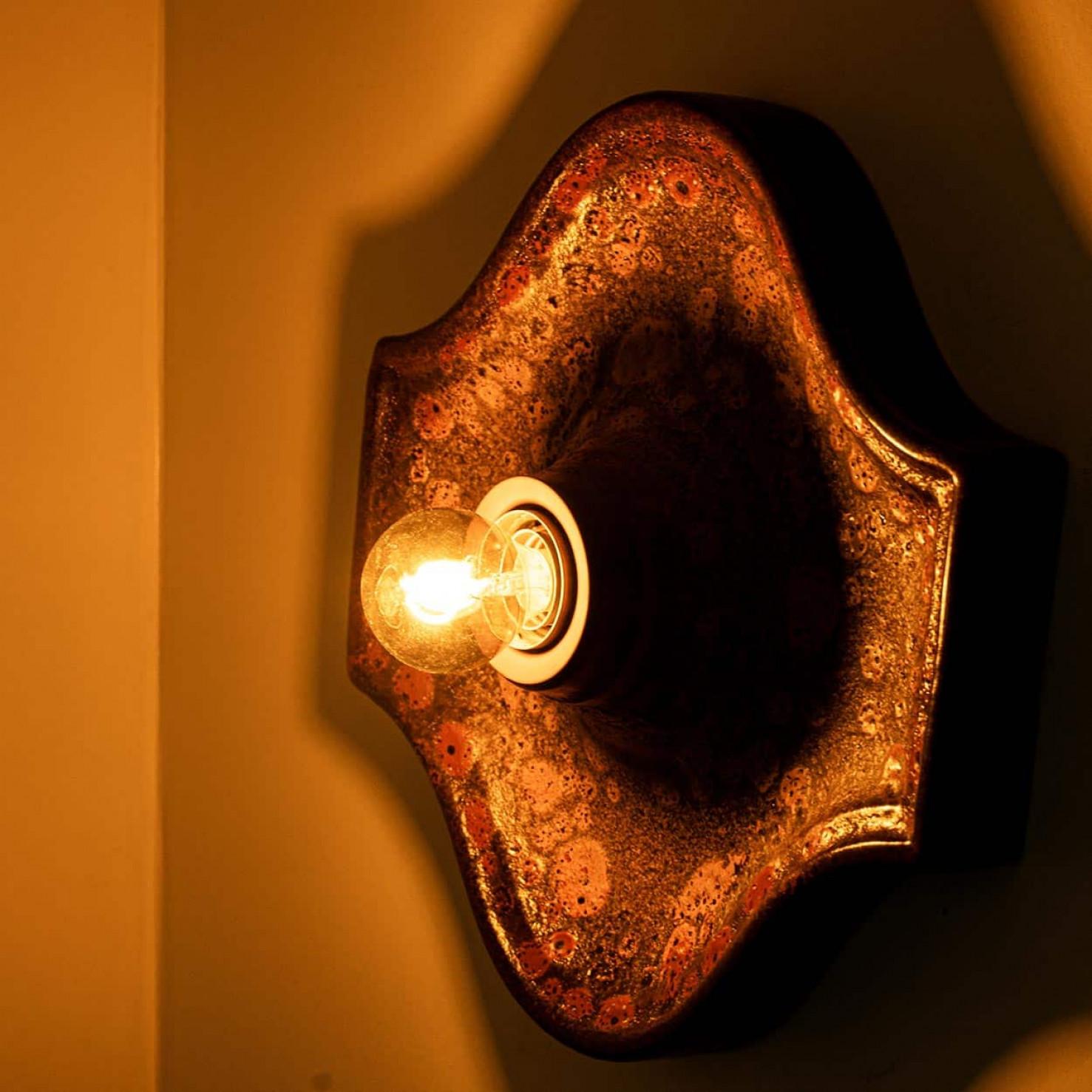 Set di 2 luci da parete ovali in ceramica stile Fat Lava, 1970 in vendita 1