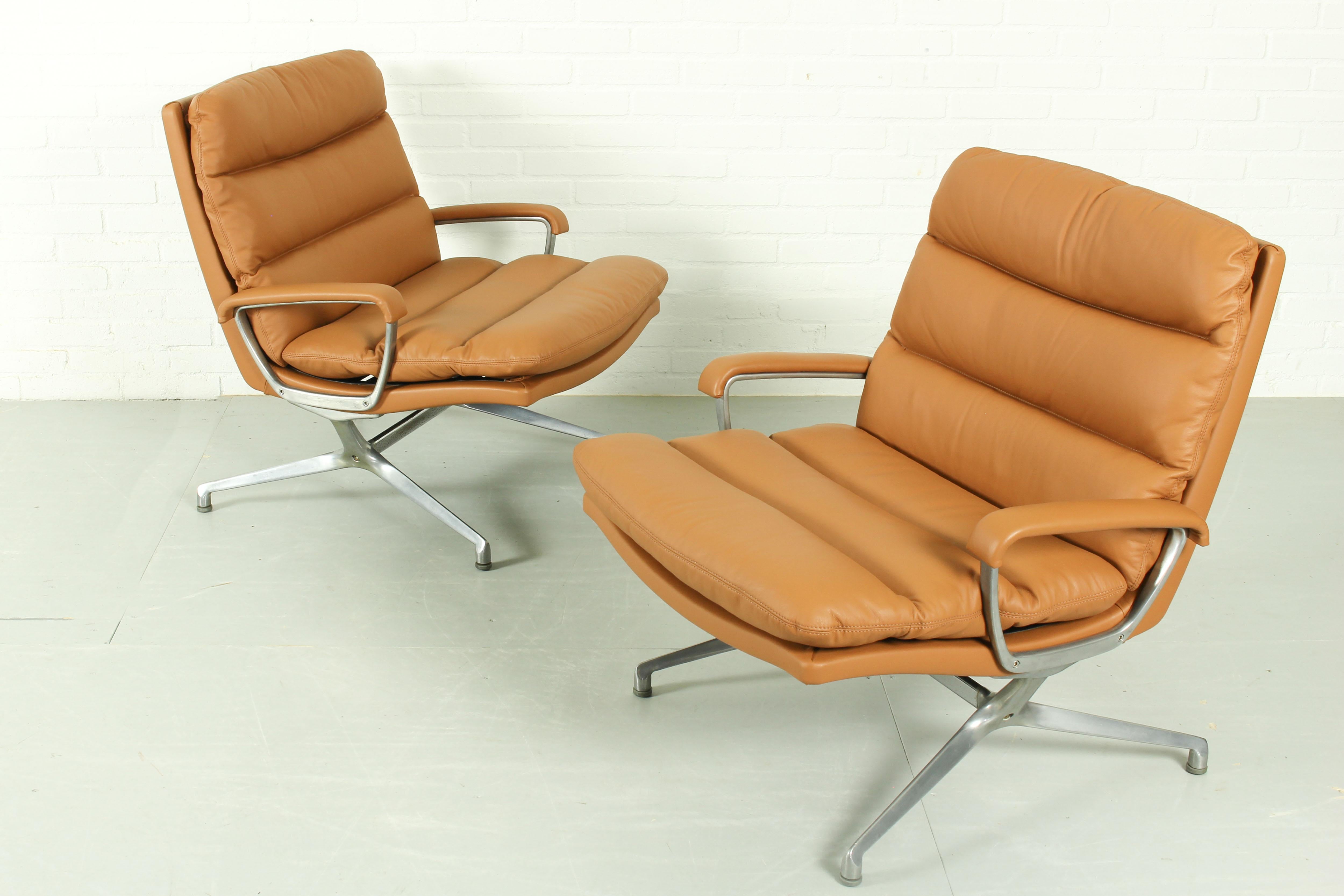 20ième siècle Ensemble de 2 chaises longues 'Gamma' de Paul Tuttle pour Strässle, 1970 en vente