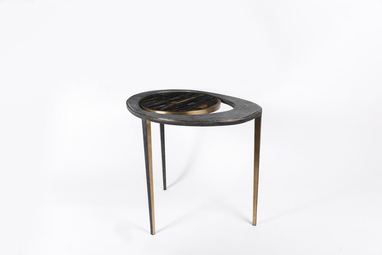 Contemporary Set of 2 Peacock Nesting Tables in Shagreen Tiger Eye, and Brass by R&Y Augousti For Sale