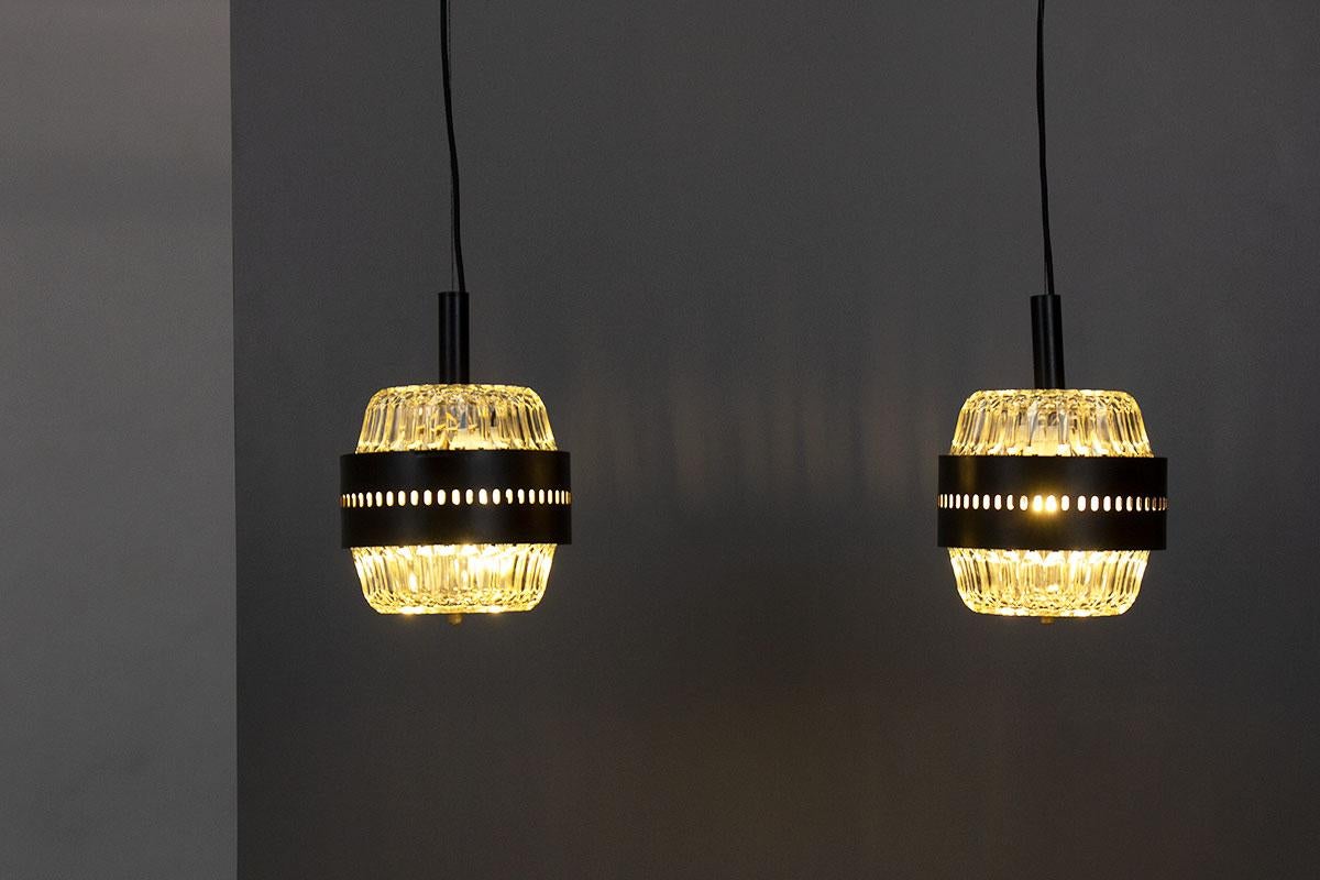 Set di 2 lampade a sospensione Design italiano 1970 in vendita 4