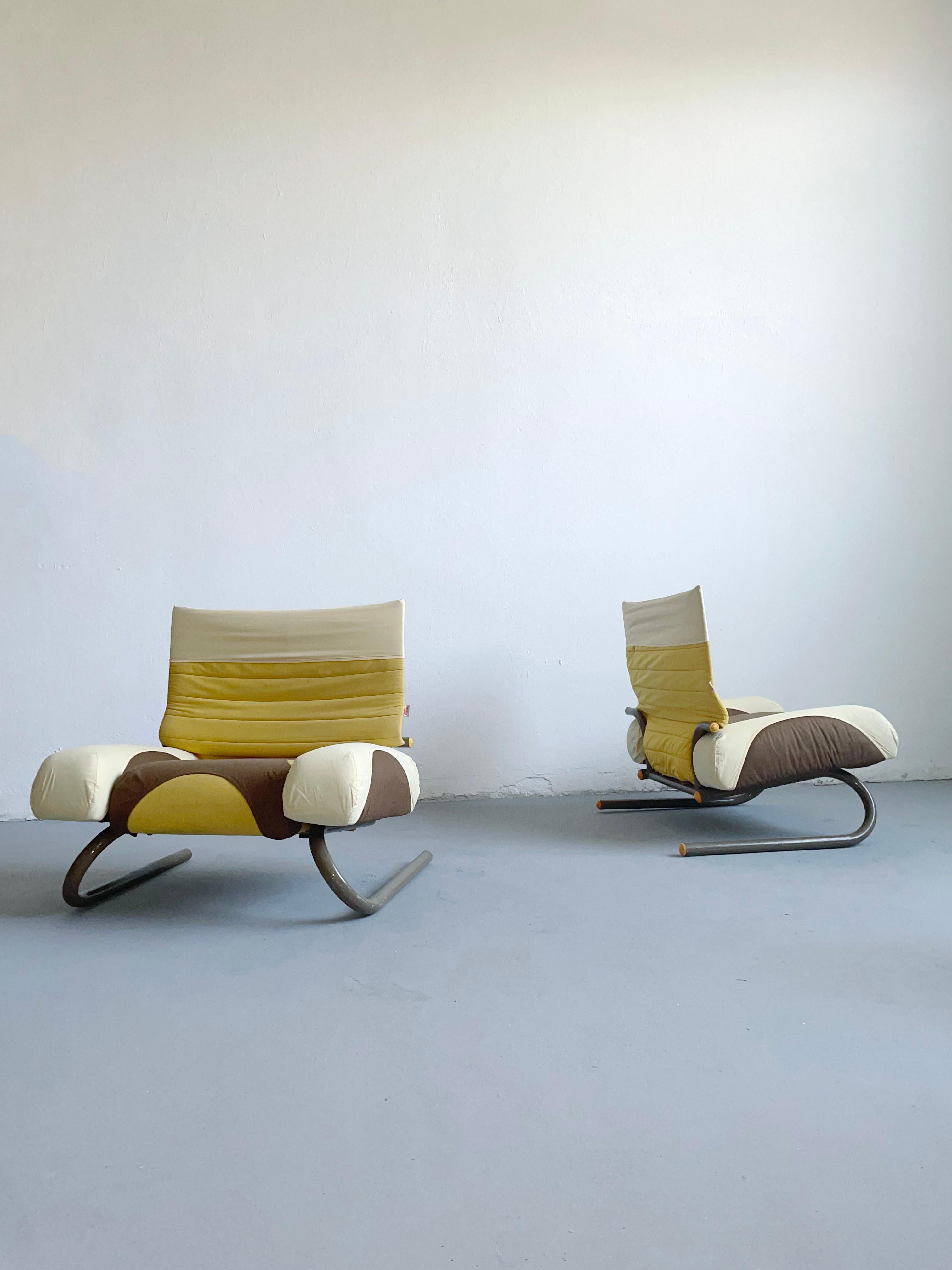 Set of 2 'Peter Pan' Lounge Chairs, Michele De Lucchi for Thalia&Co, Italy, 1982 For Sale 3