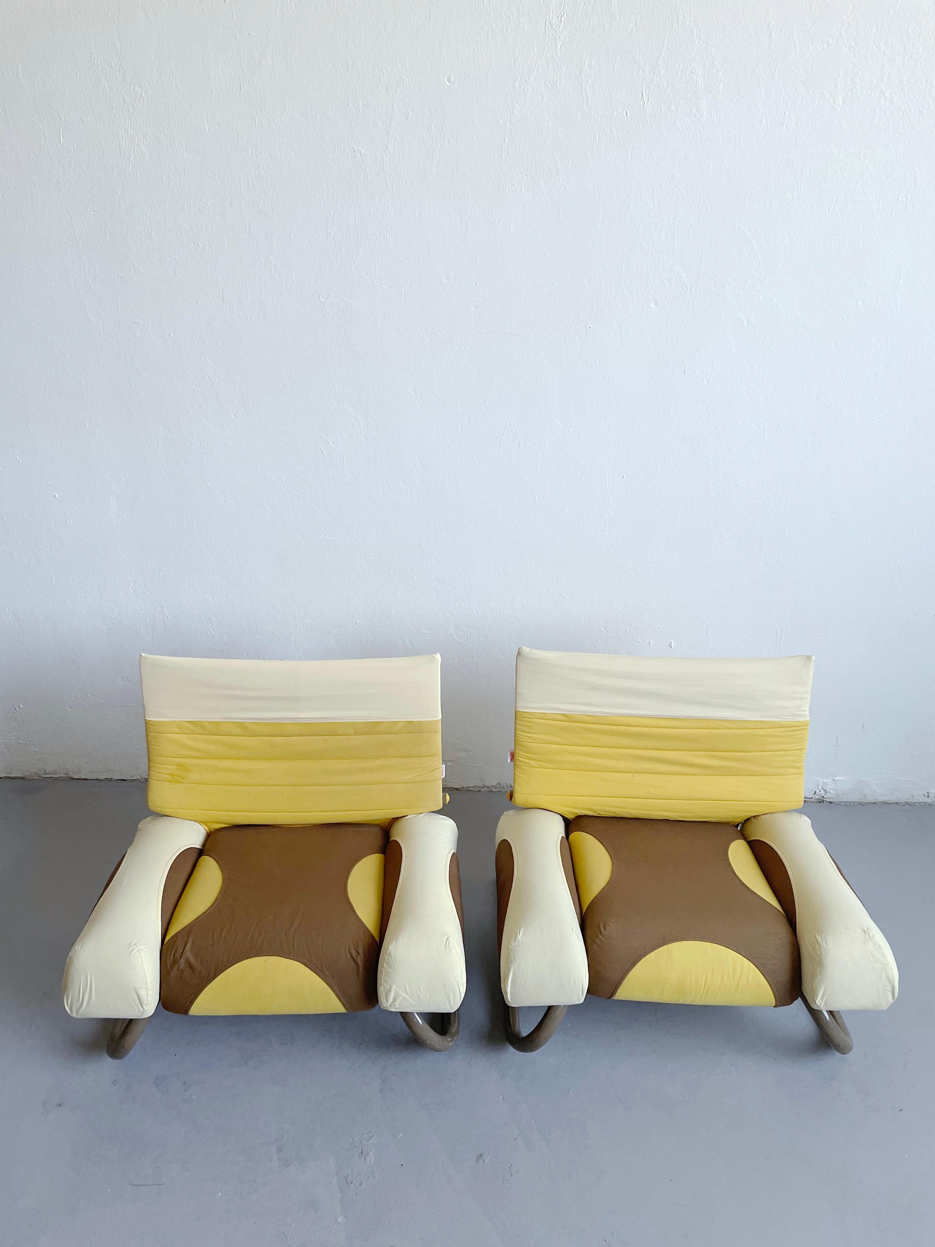 Italian Set of 2 'Peter Pan' Lounge Chairs, Michele De Lucchi for Thalia&Co, Italy, 1982 For Sale