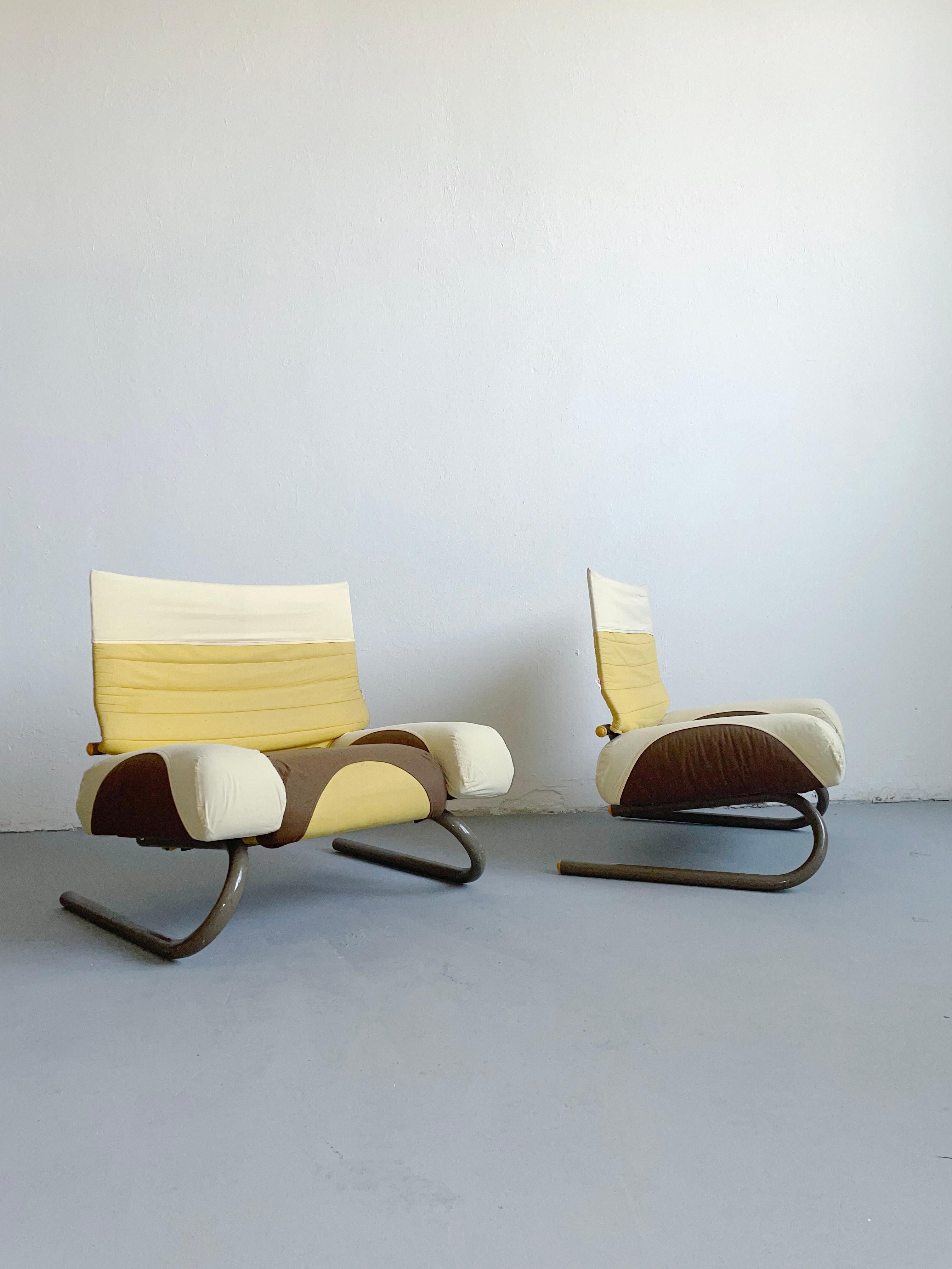 Set of 2 'Peter Pan' Lounge Chairs, Michele De Lucchi for Thalia&Co, Italy, 1982 For Sale 1
