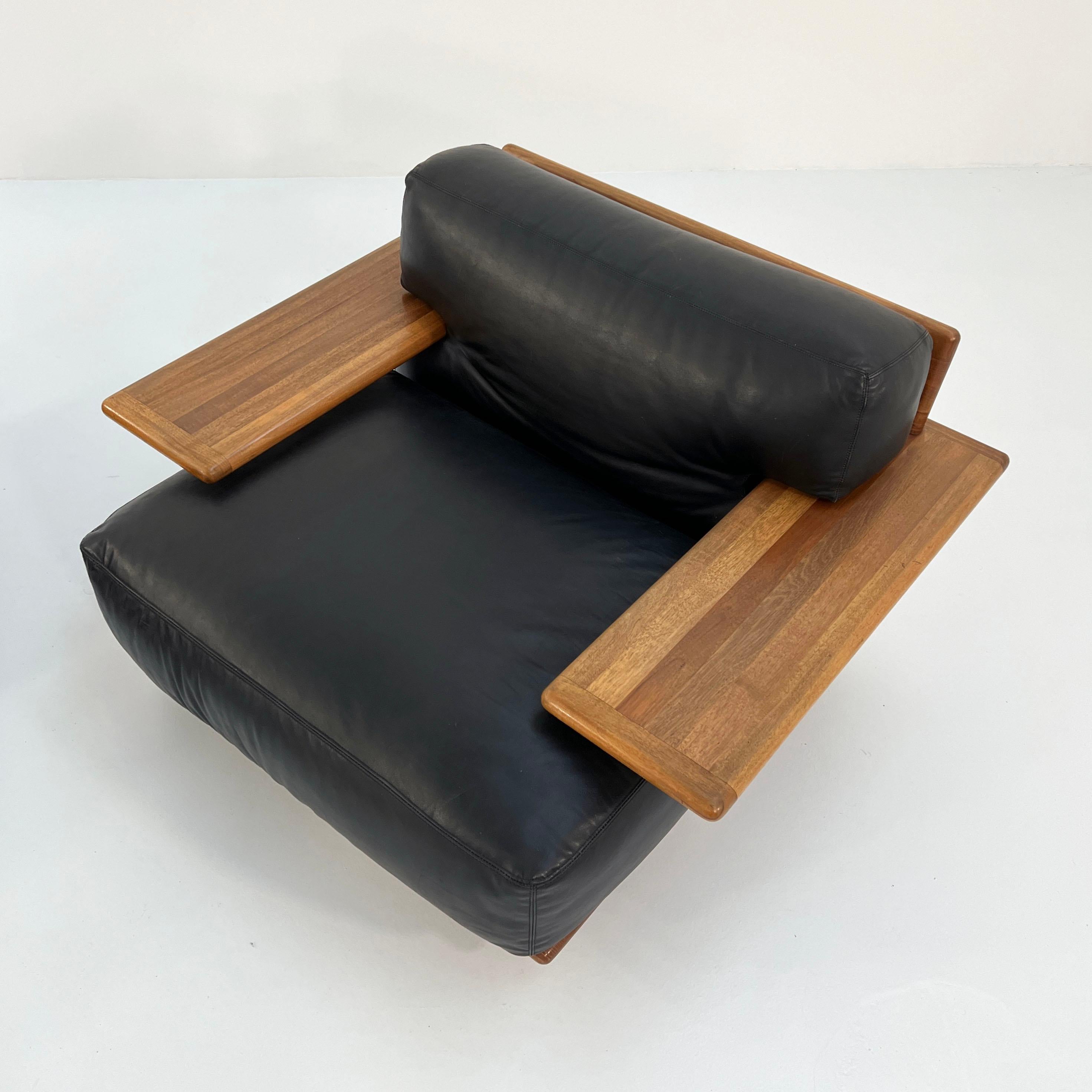 Late 20th Century Set of 2 Pianura Armchairs in Black Leather by Mario Bellini for Cassina, 1970s For Sale